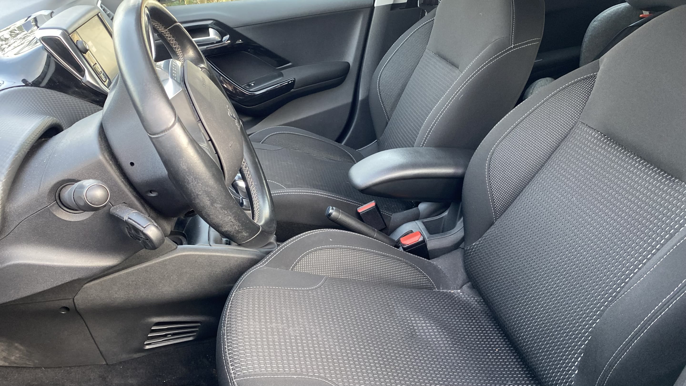 Peugeot 208 avec Régulateur de vitesse