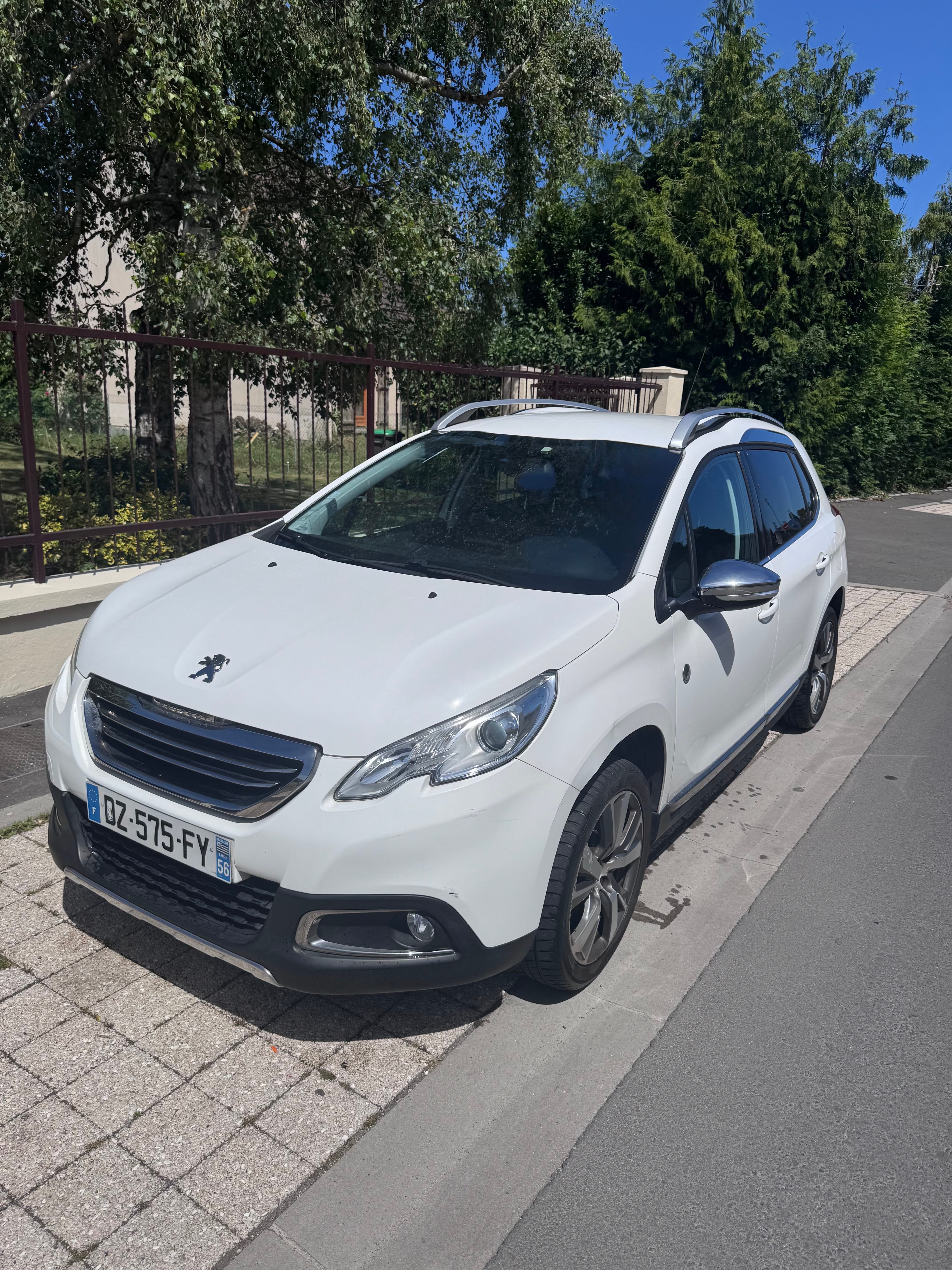 Peugeot 2008, 2016, Essence 95
