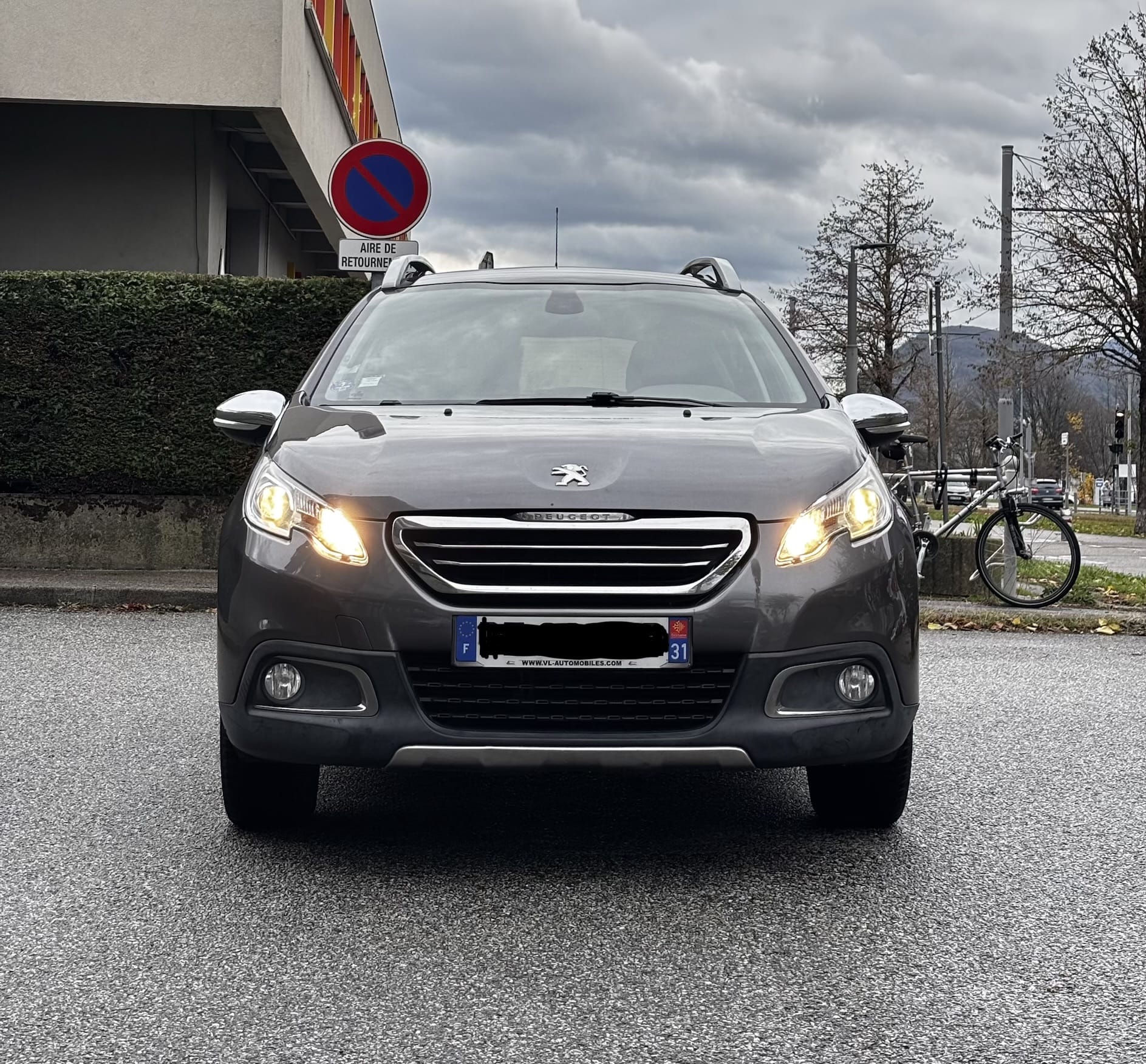 Peugeot 2008 1.2 avec Climatisation