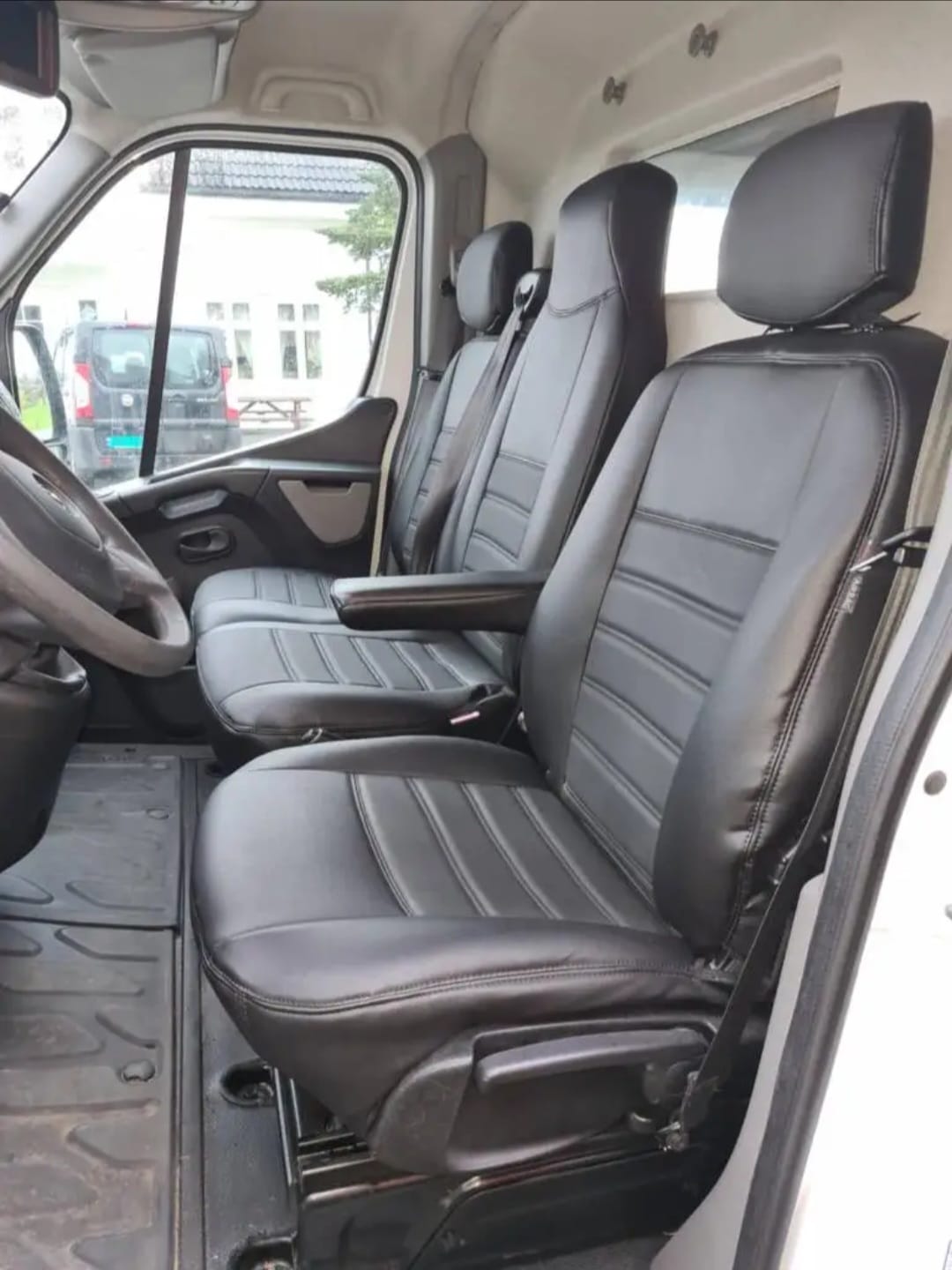 Opel Movano 2.3 150hk med Lydinngang
