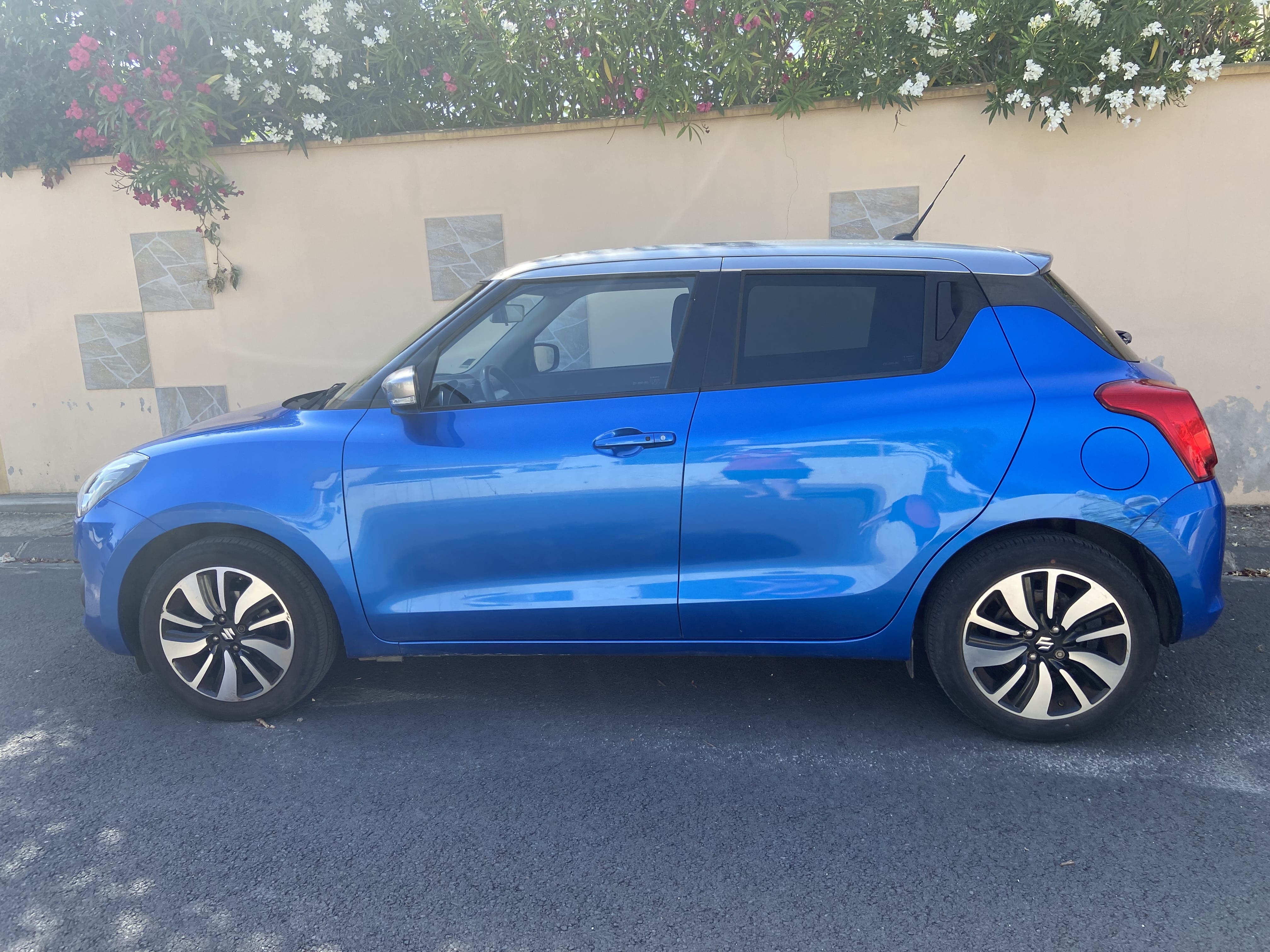 Suzuki Swift avec Climatisation