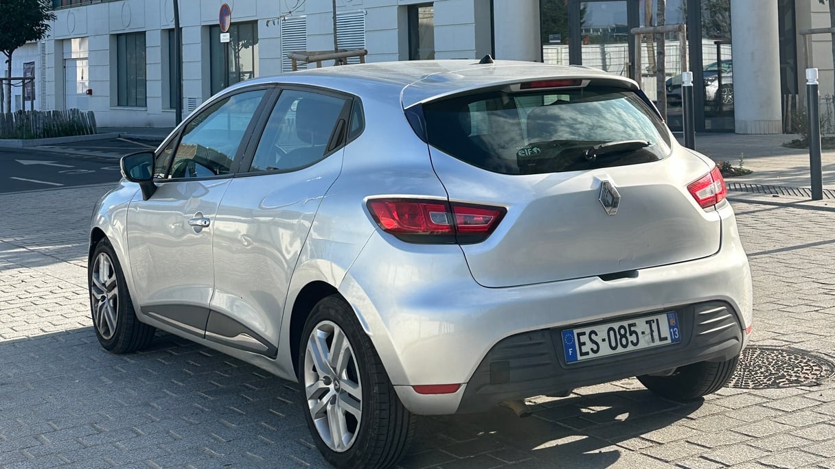 Renault Clio avec Climatisation