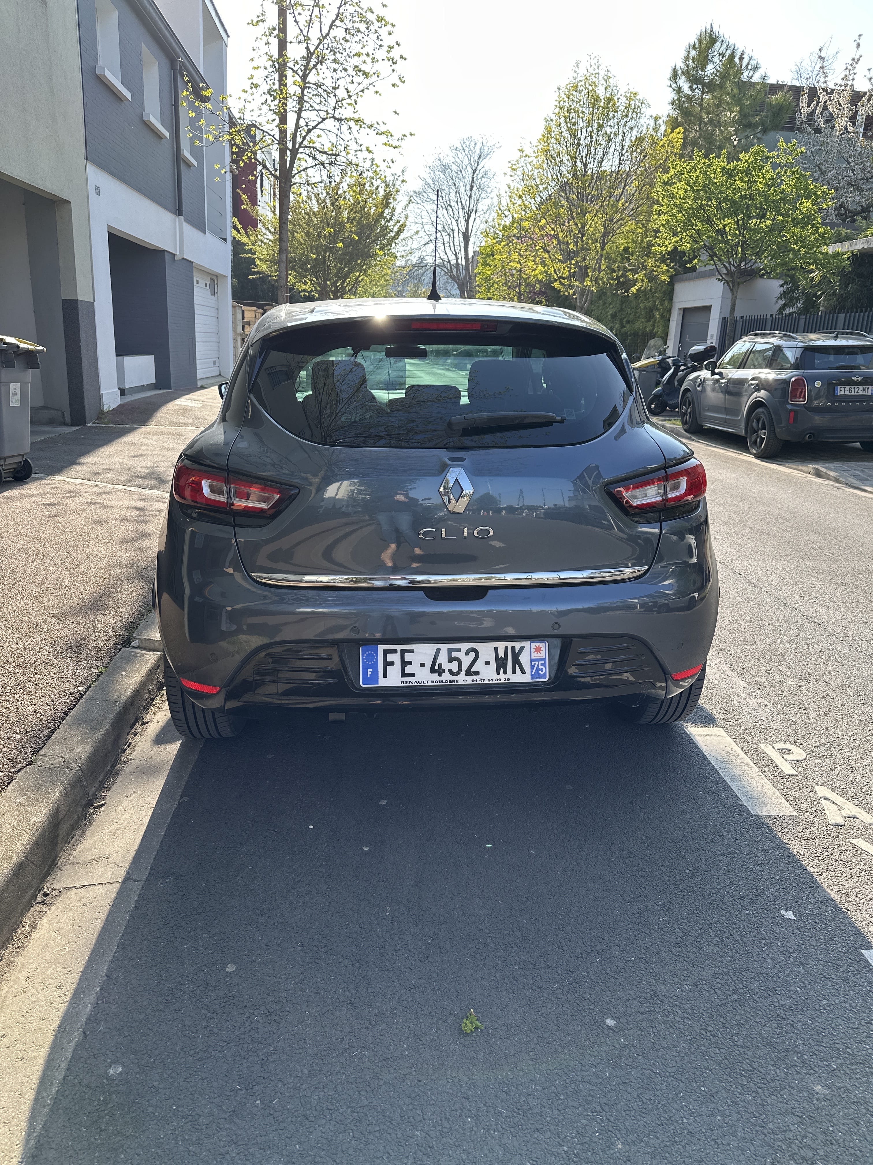 Renault Clio avec GPS