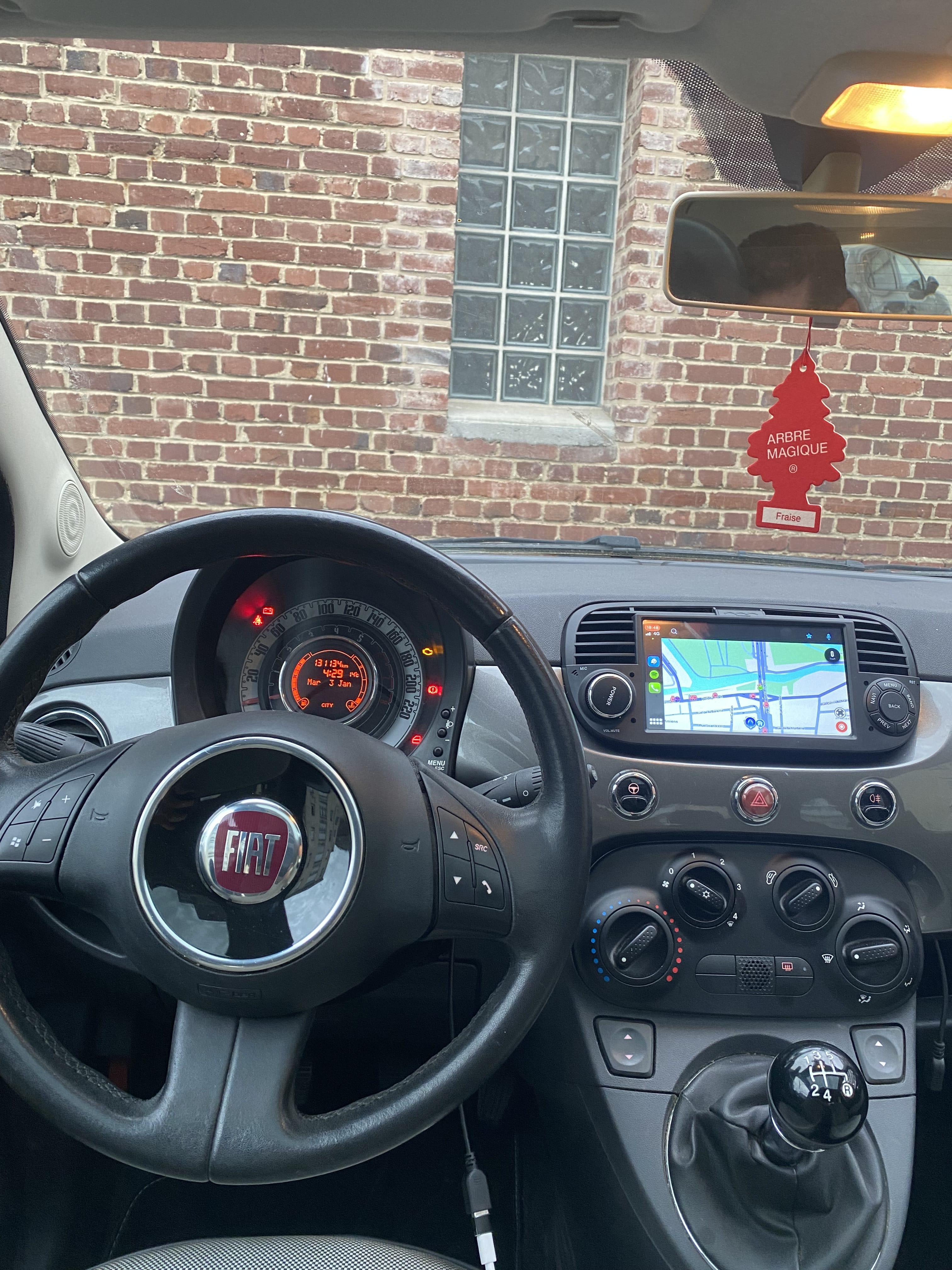 Fiat 500 Lounge 1.2 essence avec Android Auto