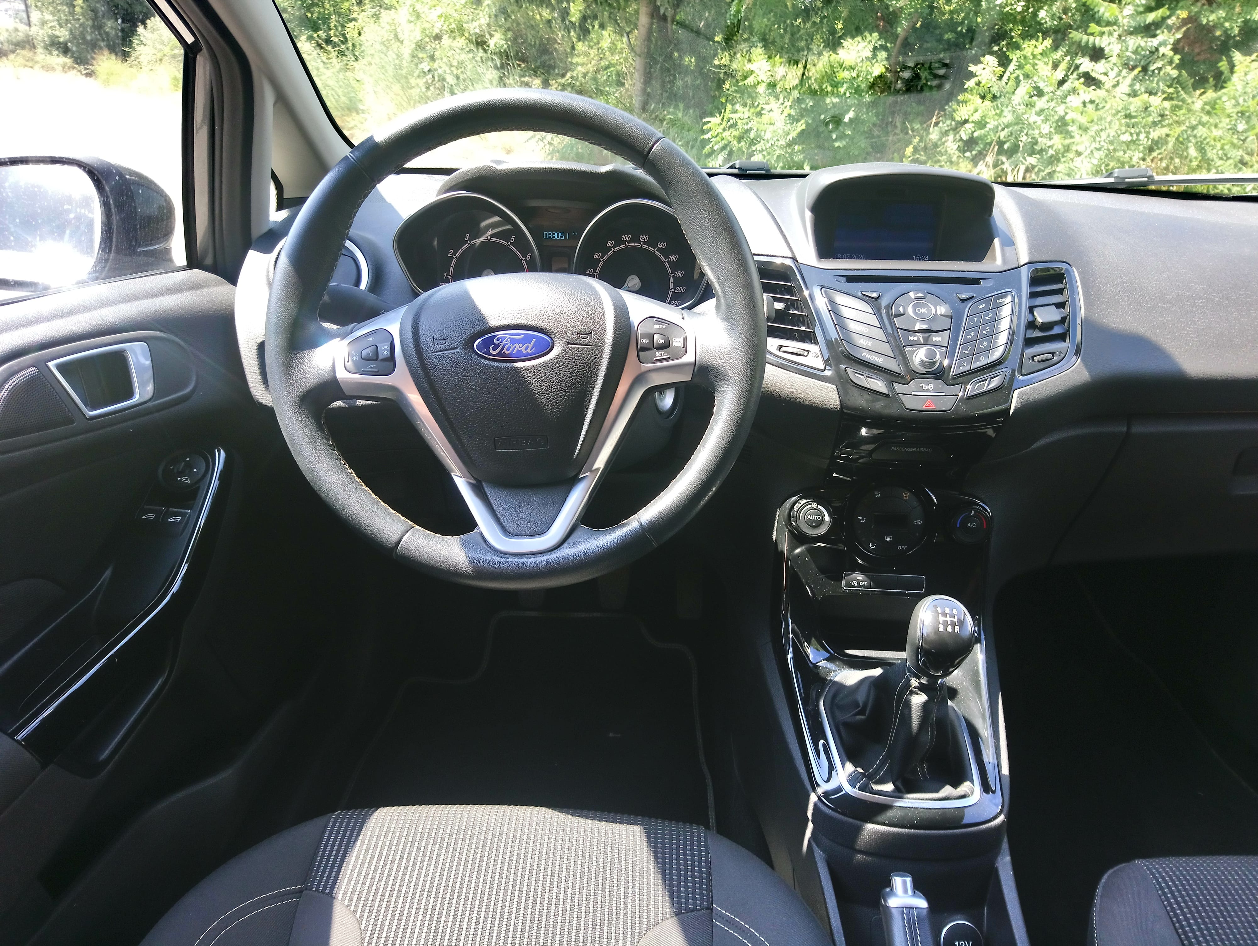 Ford Fiesta 2017 avec Siège bébé