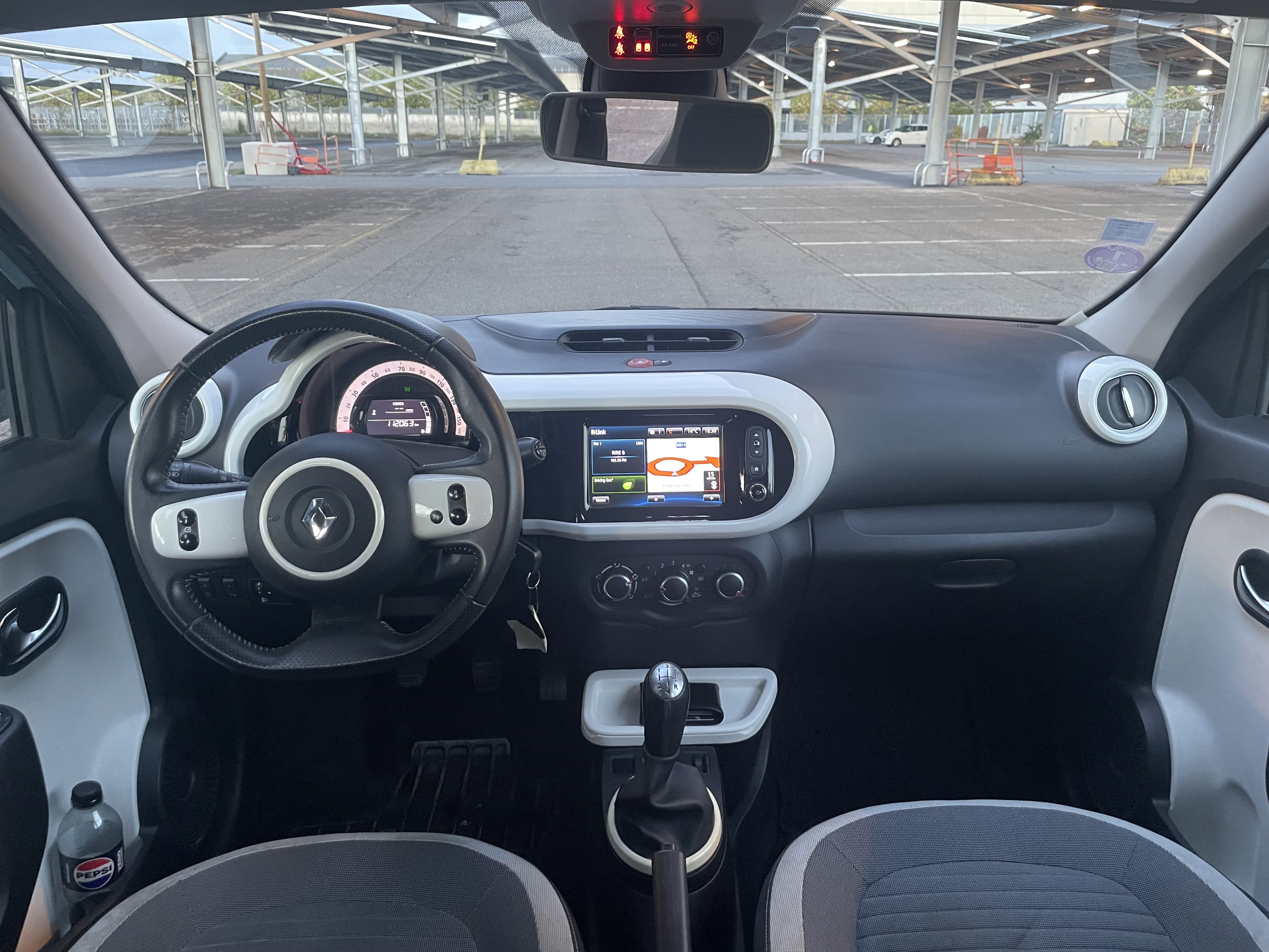 Renault Twingo III avec Régulateur de vitesse