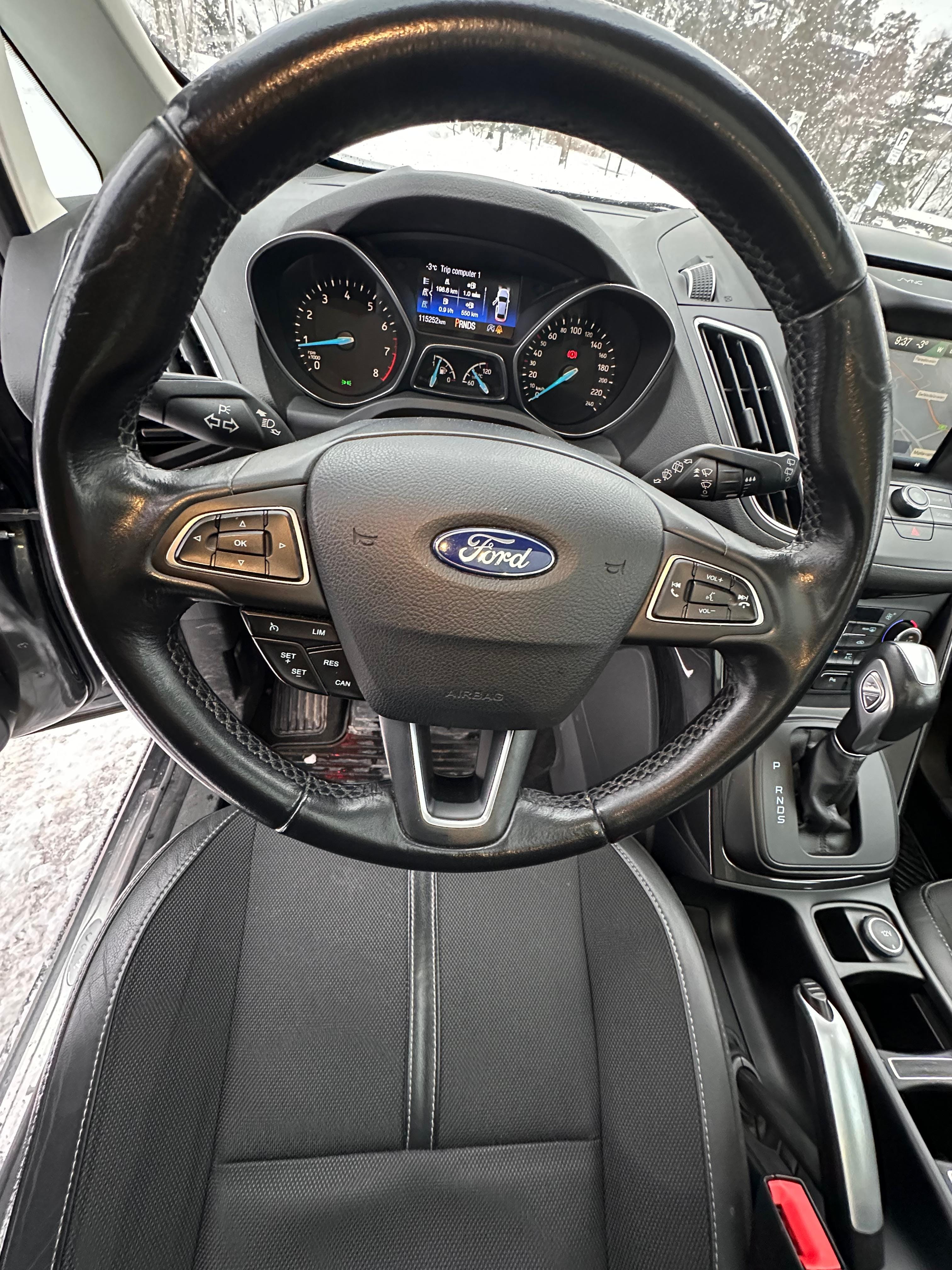 Ford C-Max 1.5 Bensin automat Titanium X tilhengerfeste med Sykkelstativ