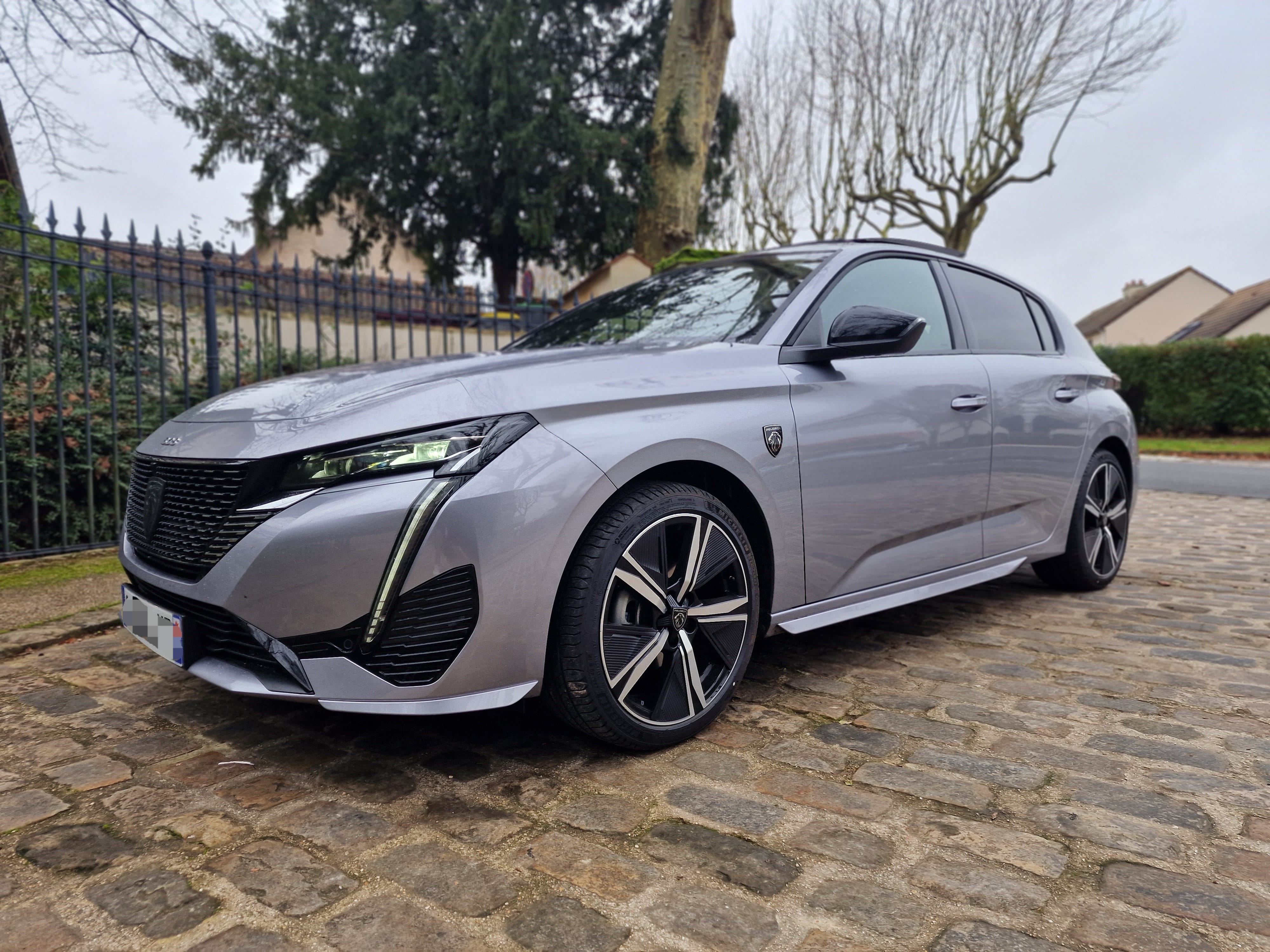 Peugeot 308, 2023, Essence 98, automatique