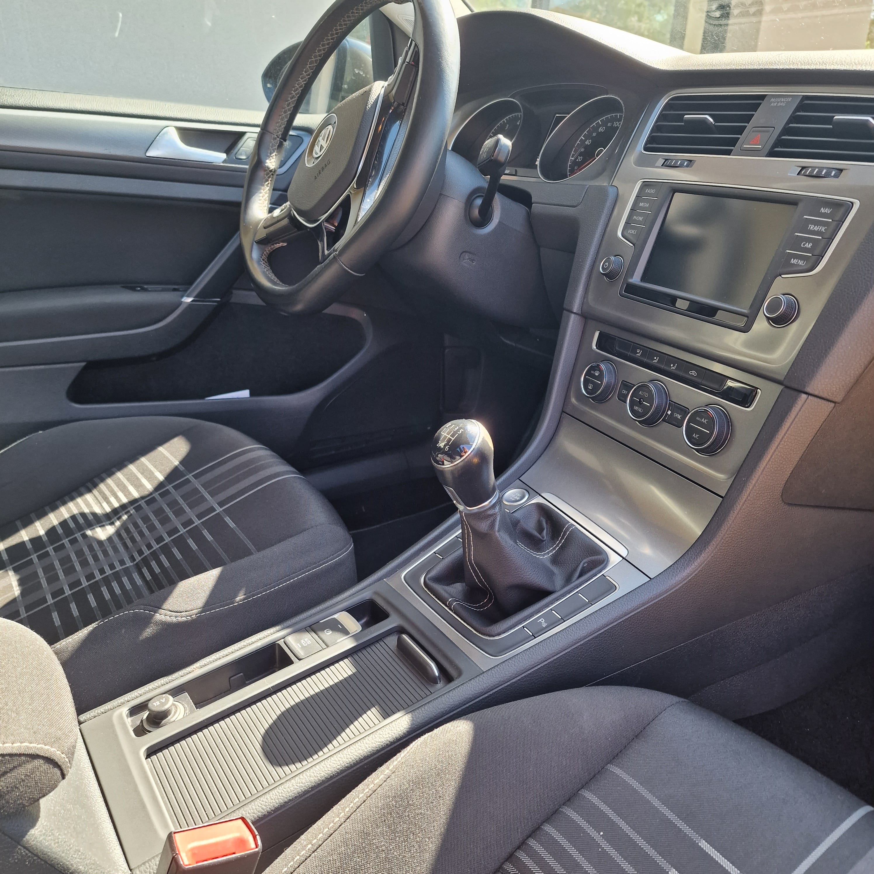 Volkswagen Golf 7 1.4 TSI 150 cv avec GPS