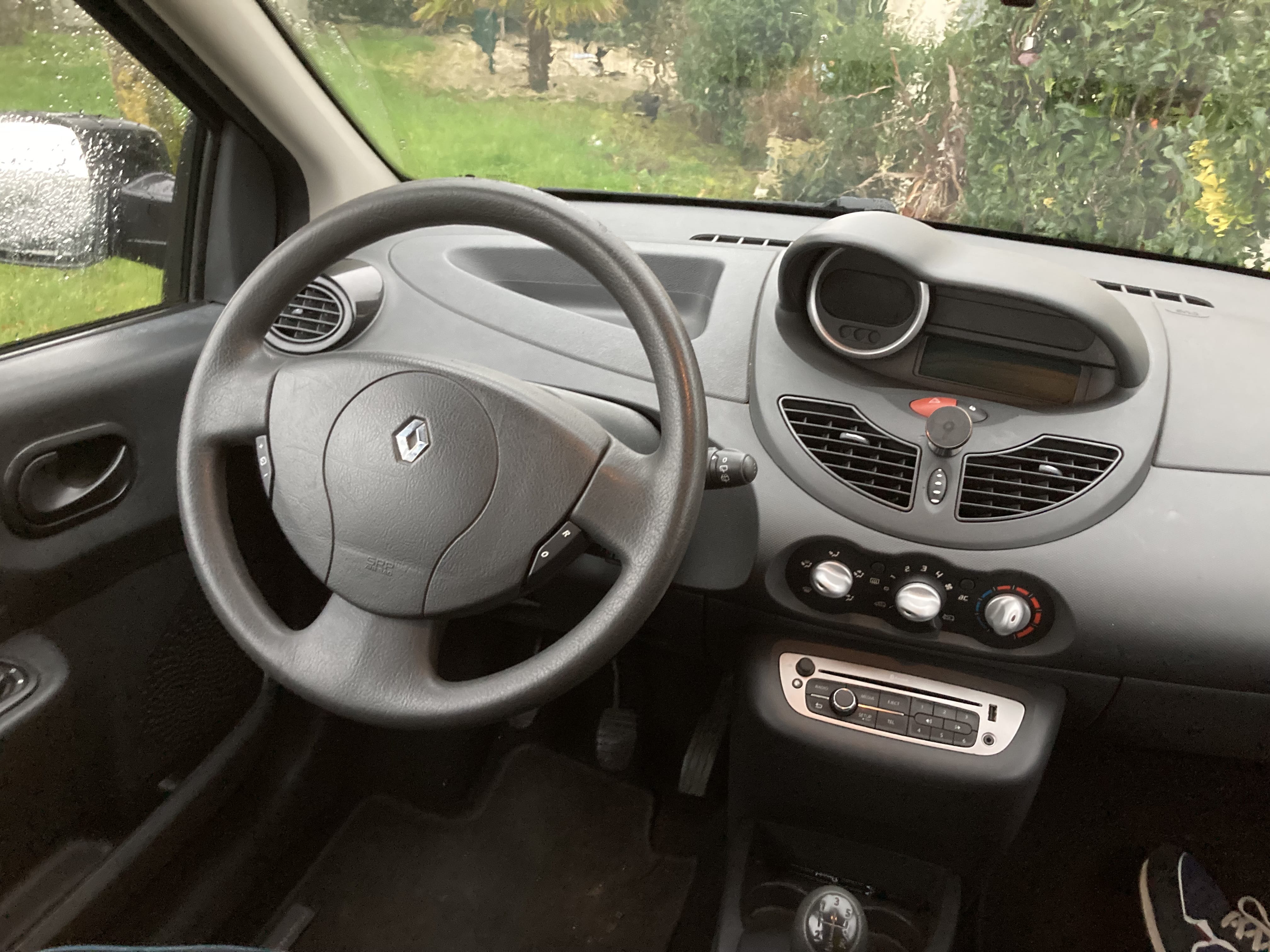 Renault Twingo II Dci avec Audio Bluetooth