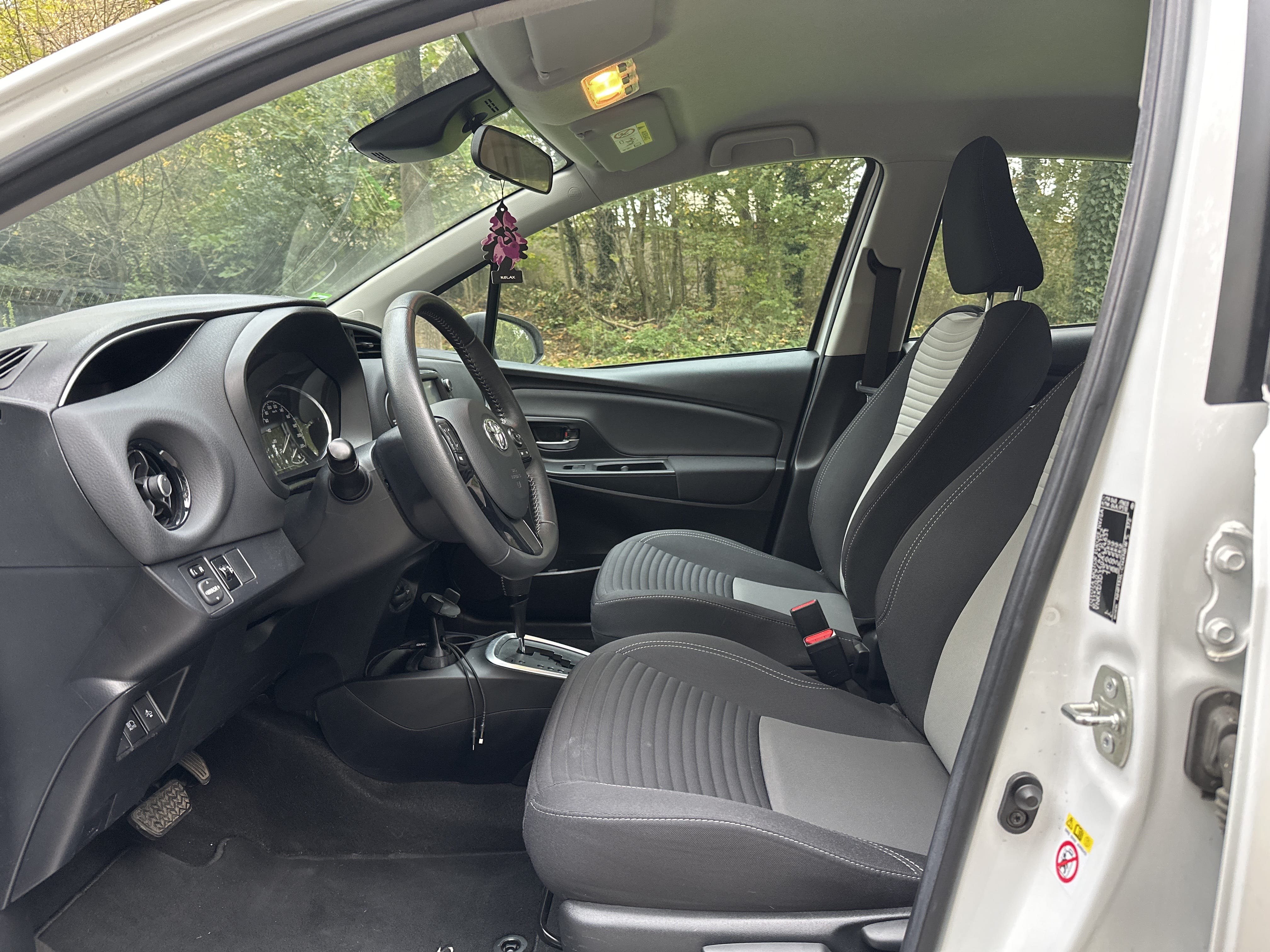 Toyota Yaris Hybride avec Audio Bluetooth