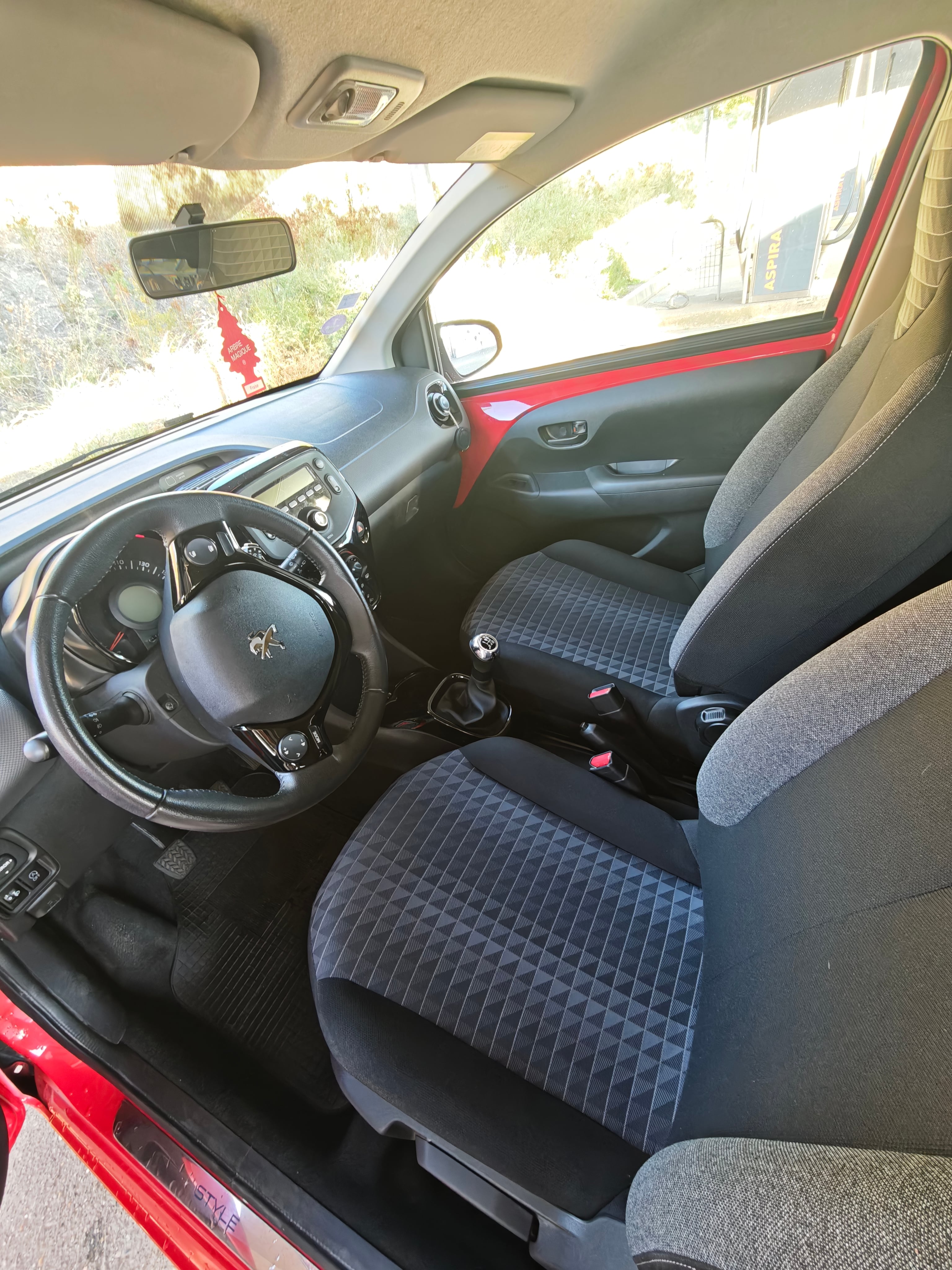 Peugeot 108 avec Audio Bluetooth