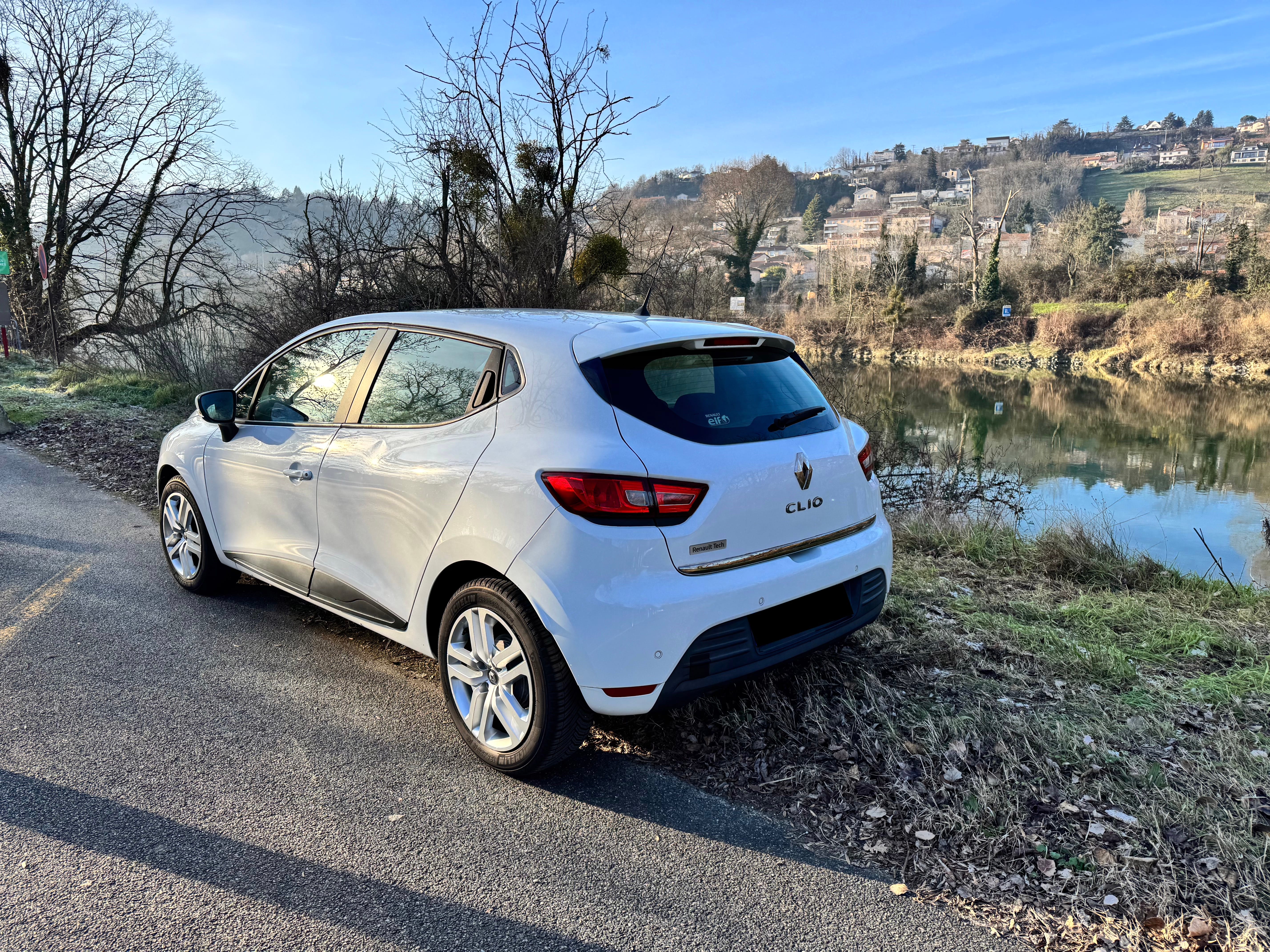 Renault Clio avec Climatisation
