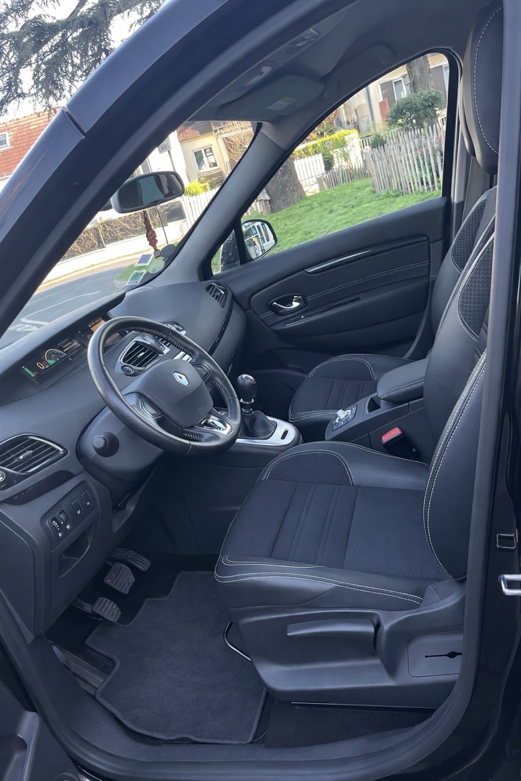 Renault Mégane Scenic avec Audio Bluetooth