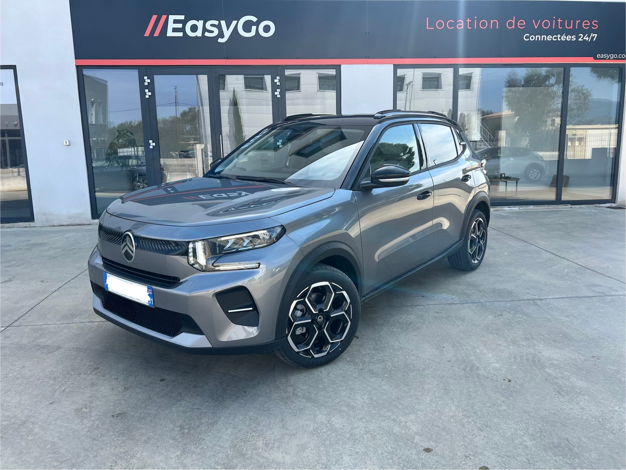 Citroen C3, 2026, Essence 95 / Électrique (hybride), automatique
