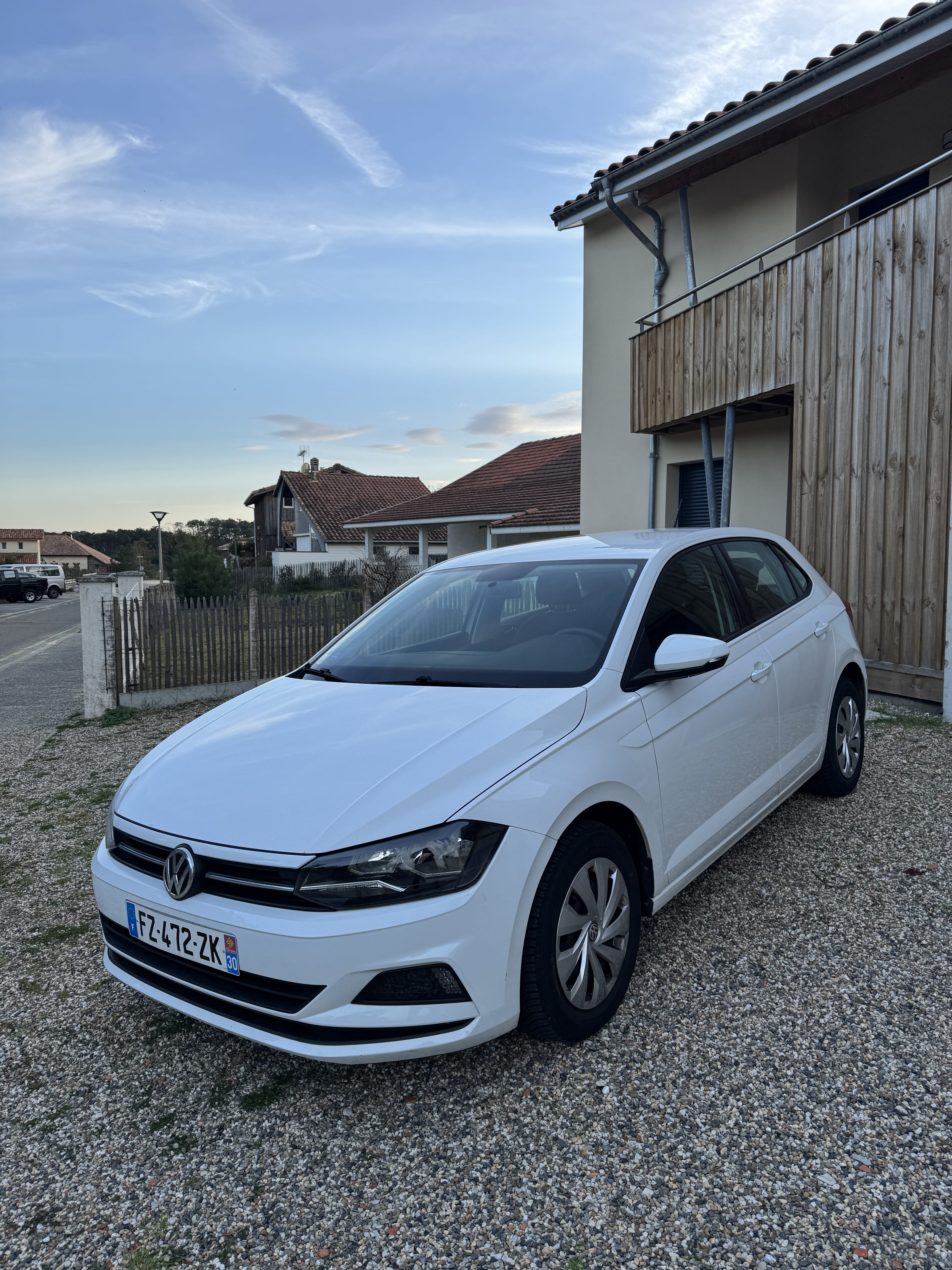Volkswagen Polo, 2019, Essence 95