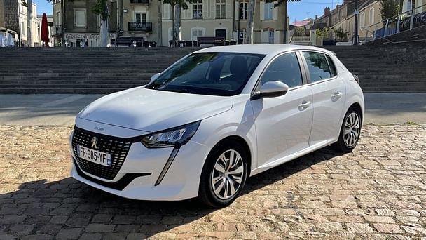 Peugeot 208 Active Puretech, 2020, Essence