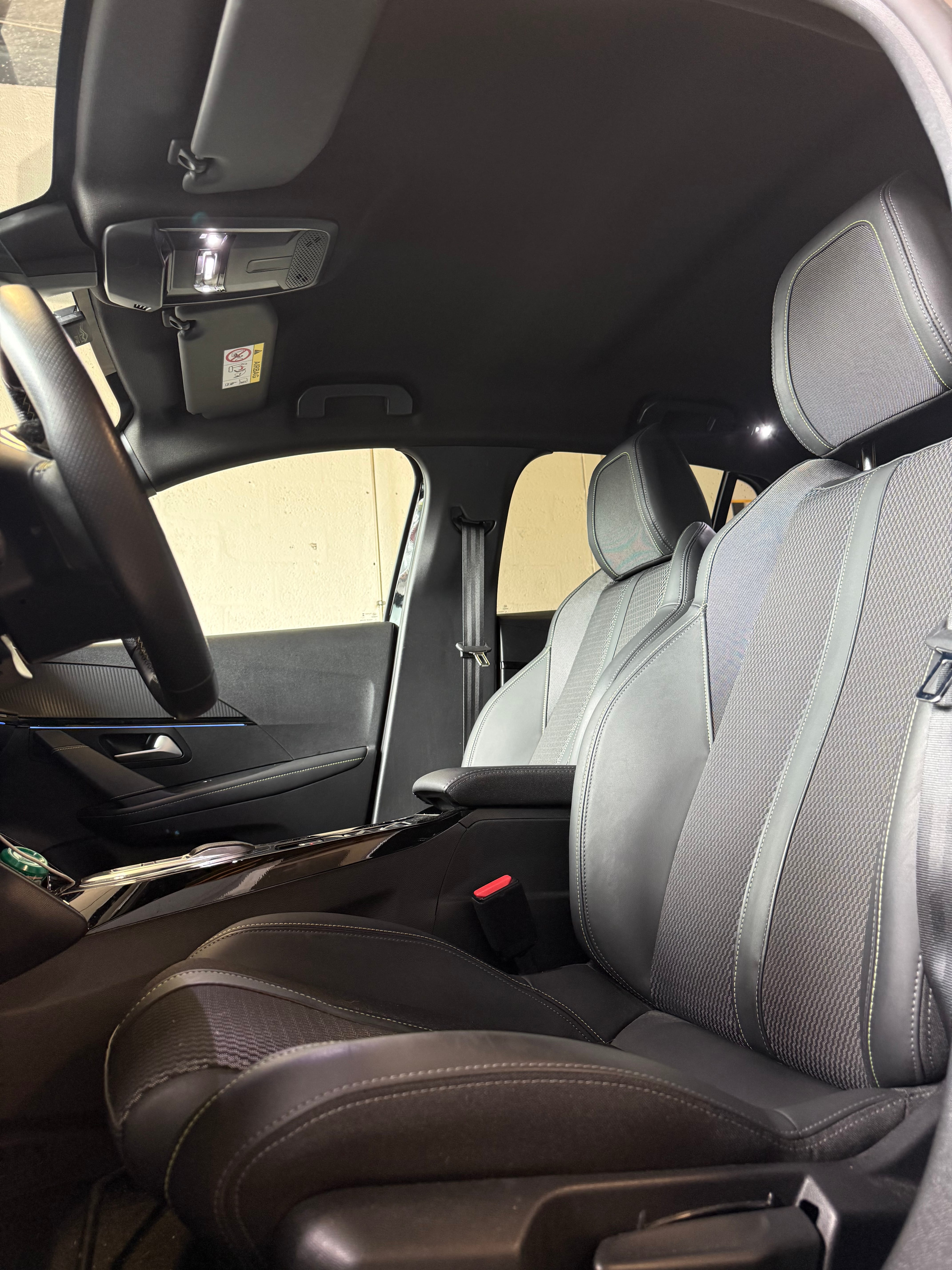 Peugeot 208 GT Line avec Régulateur de vitesse
