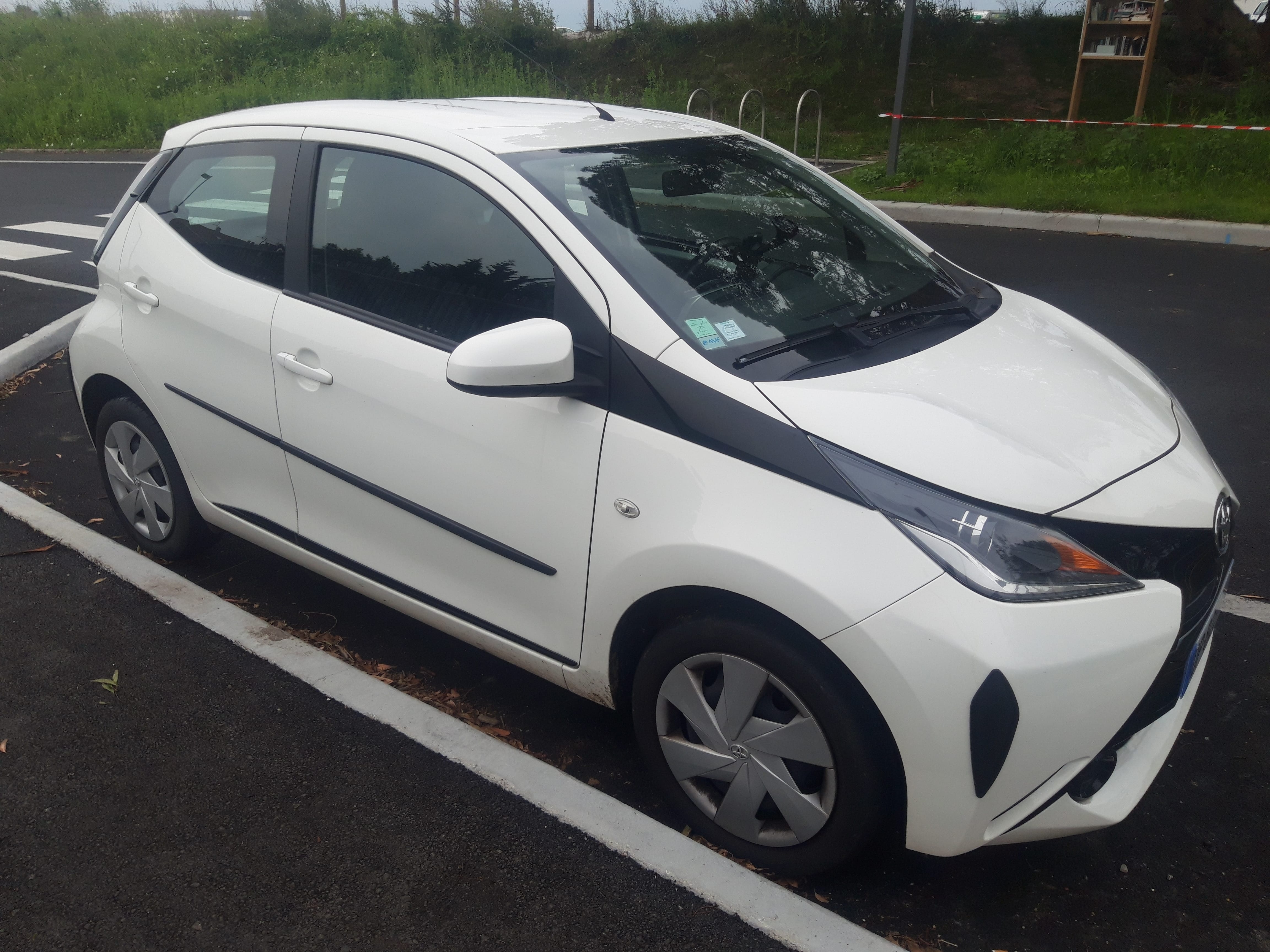 Toyota Aygo II X-PLAY, 2015, Essence 95