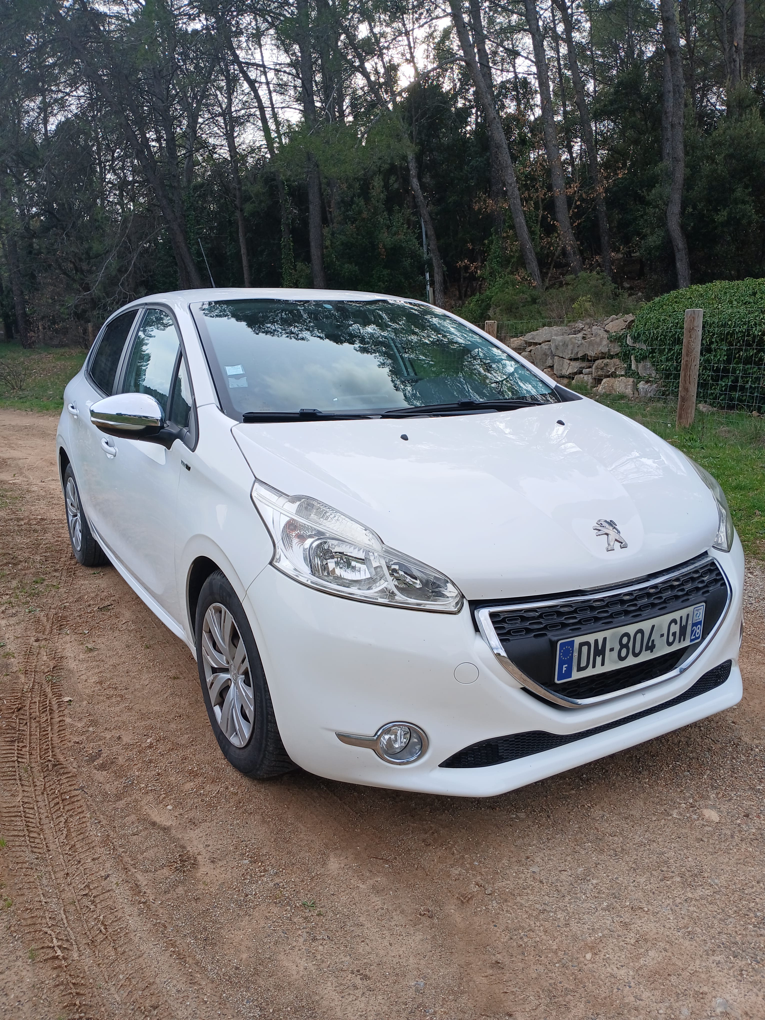 Peugeot 208 avec Climatisation