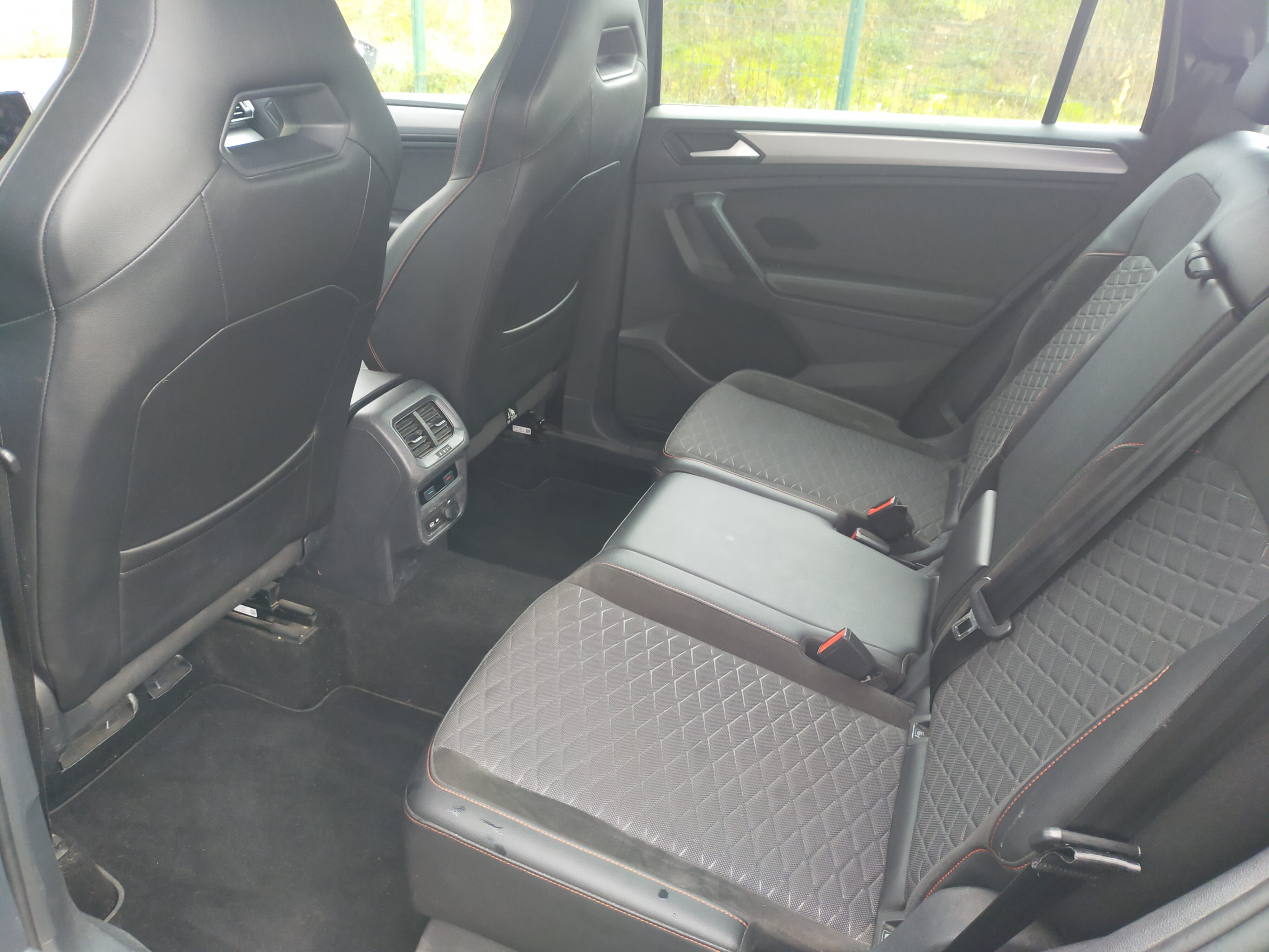 Seat Tarraco Essence hybride rechargeable avec Pneus neige