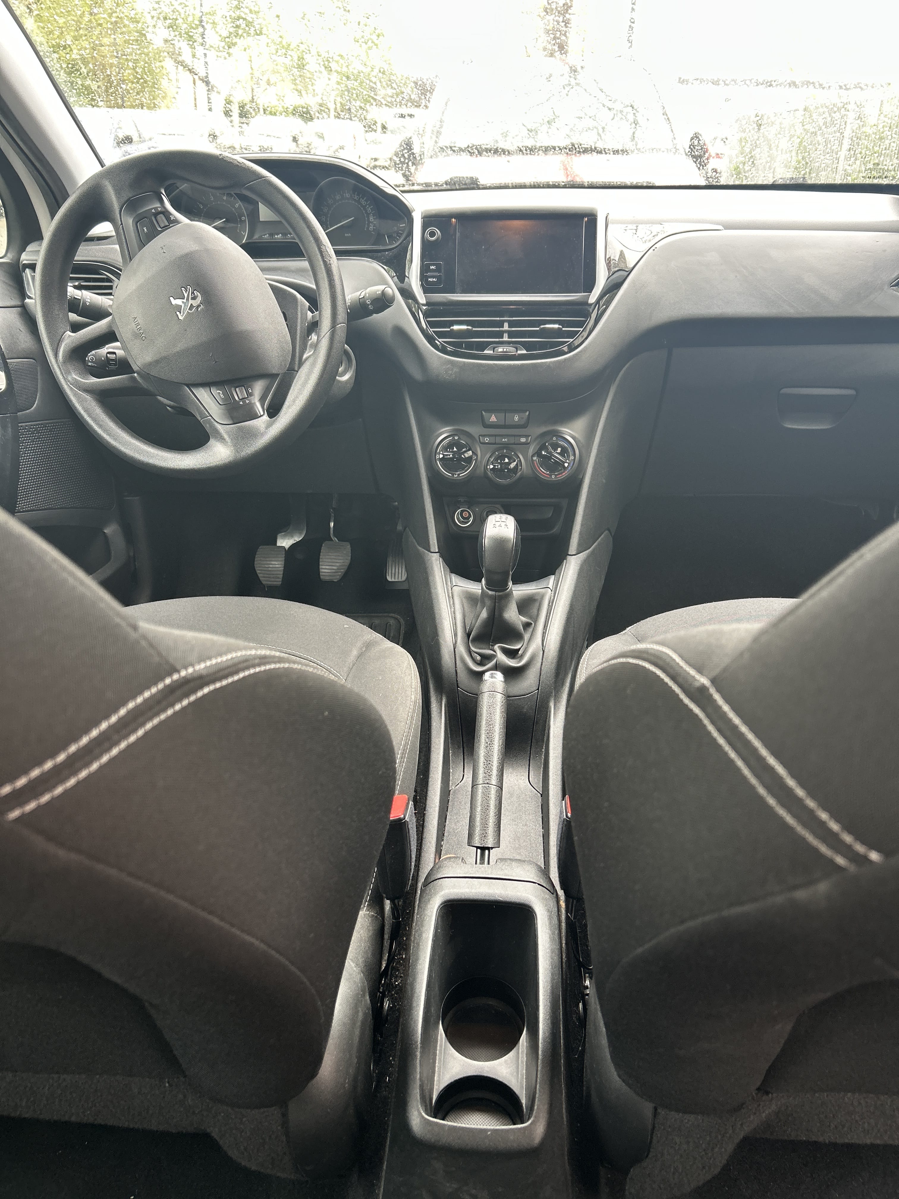 Peugeot 208 avec Régulateur de vitesse