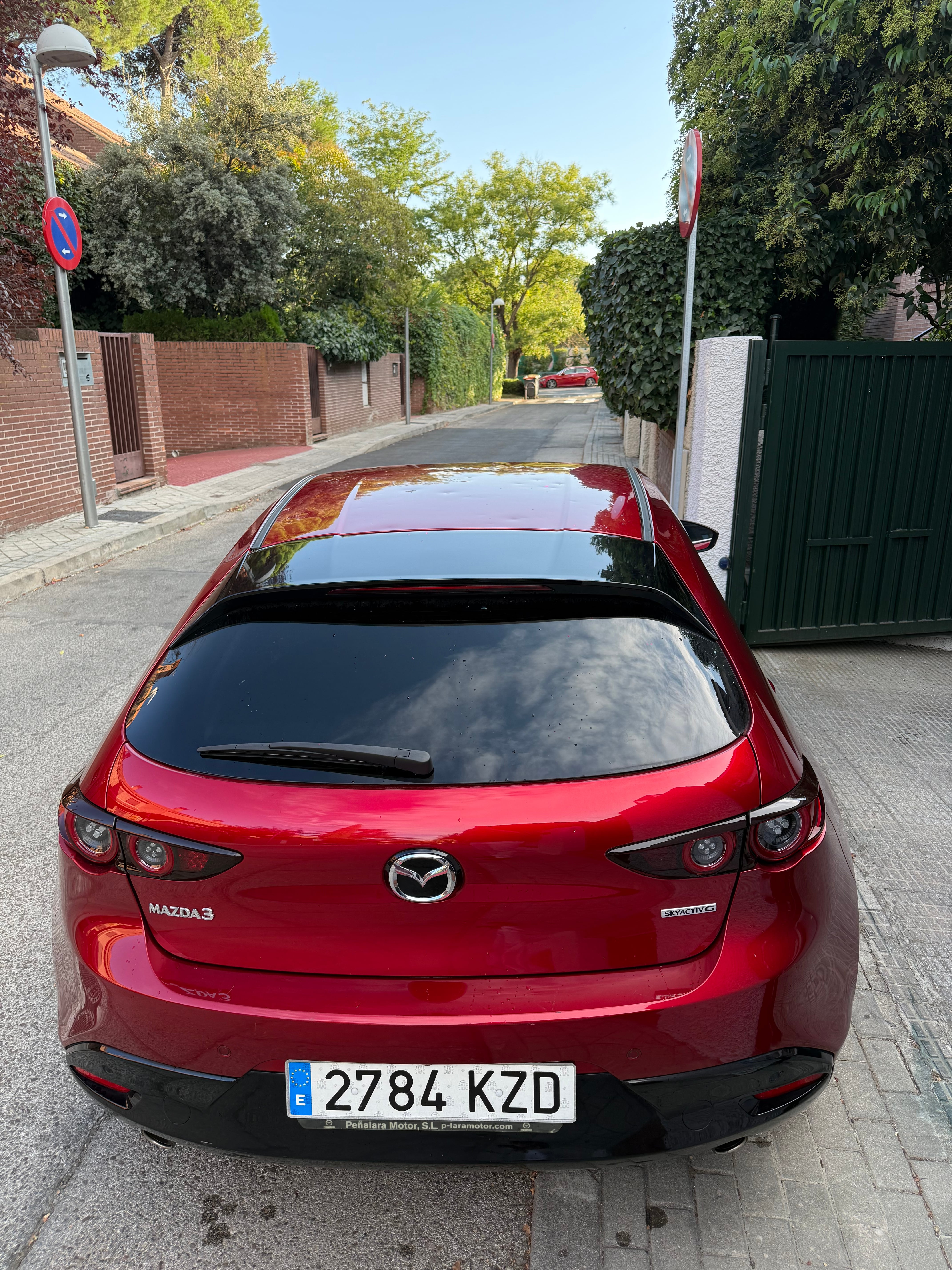 Mazda 3 con Cámara de marcha atrás
