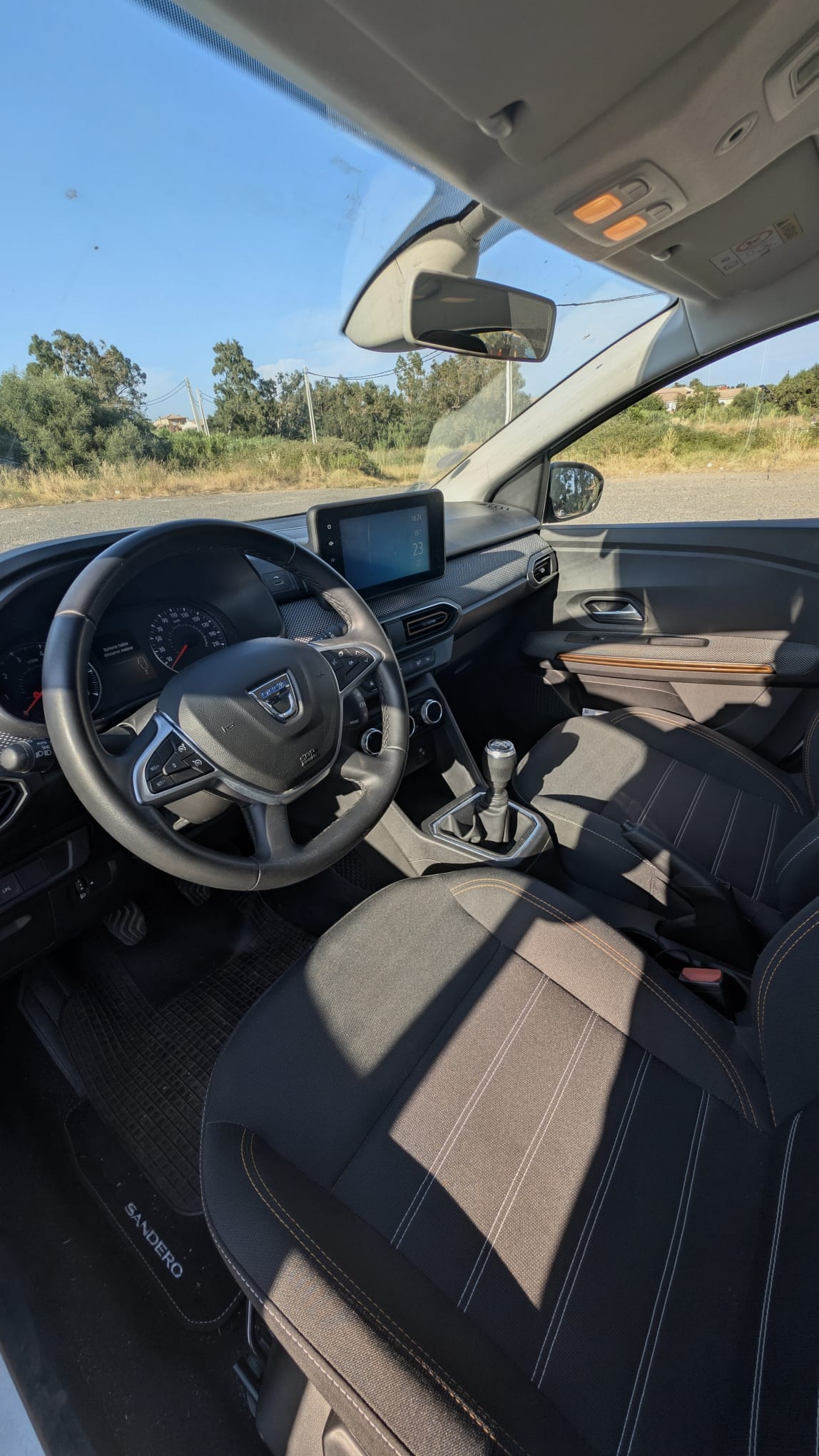 Dacia Sandero Stepway with Backup camera