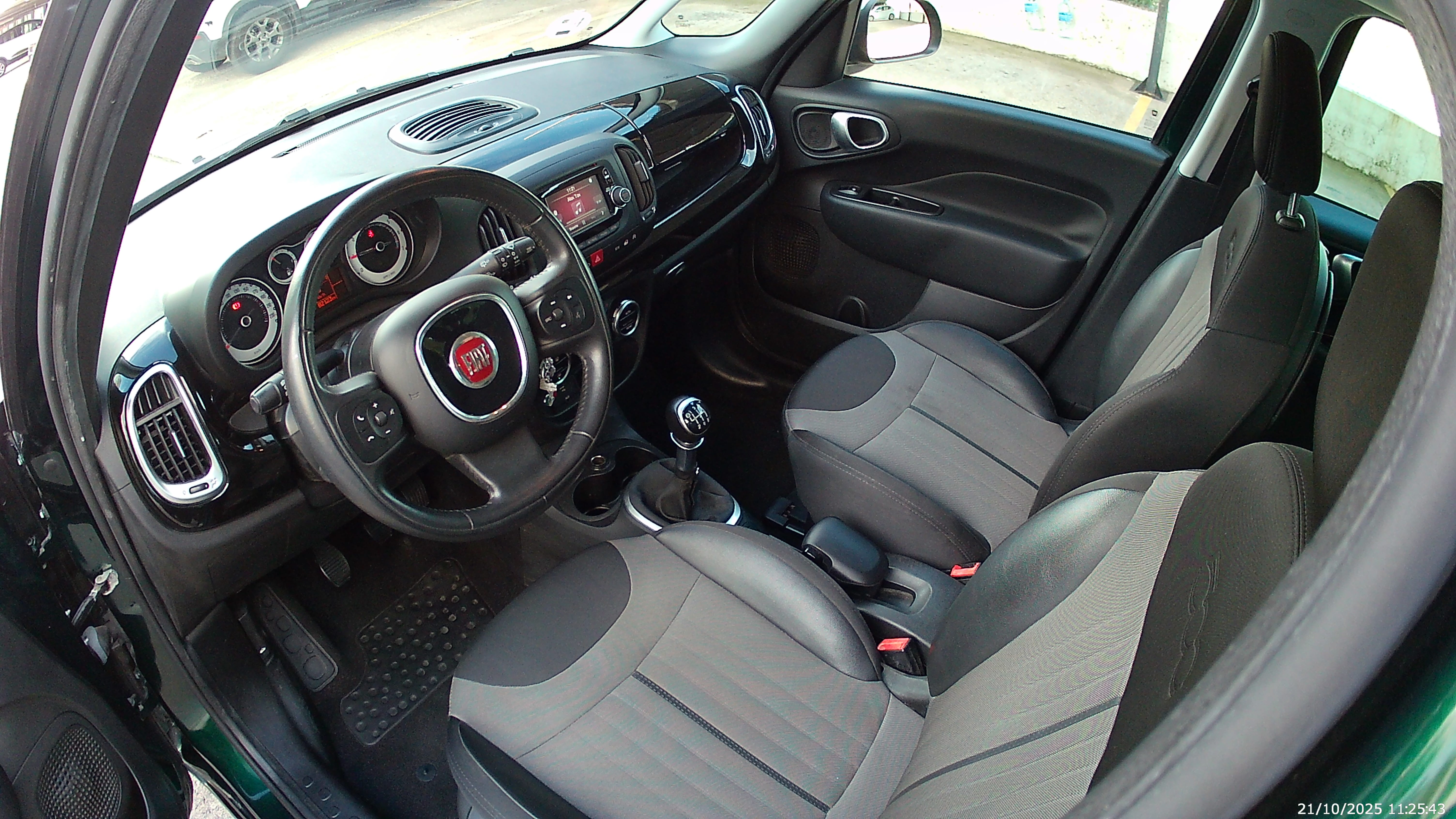 Fiat 500L Living con Silla infantil