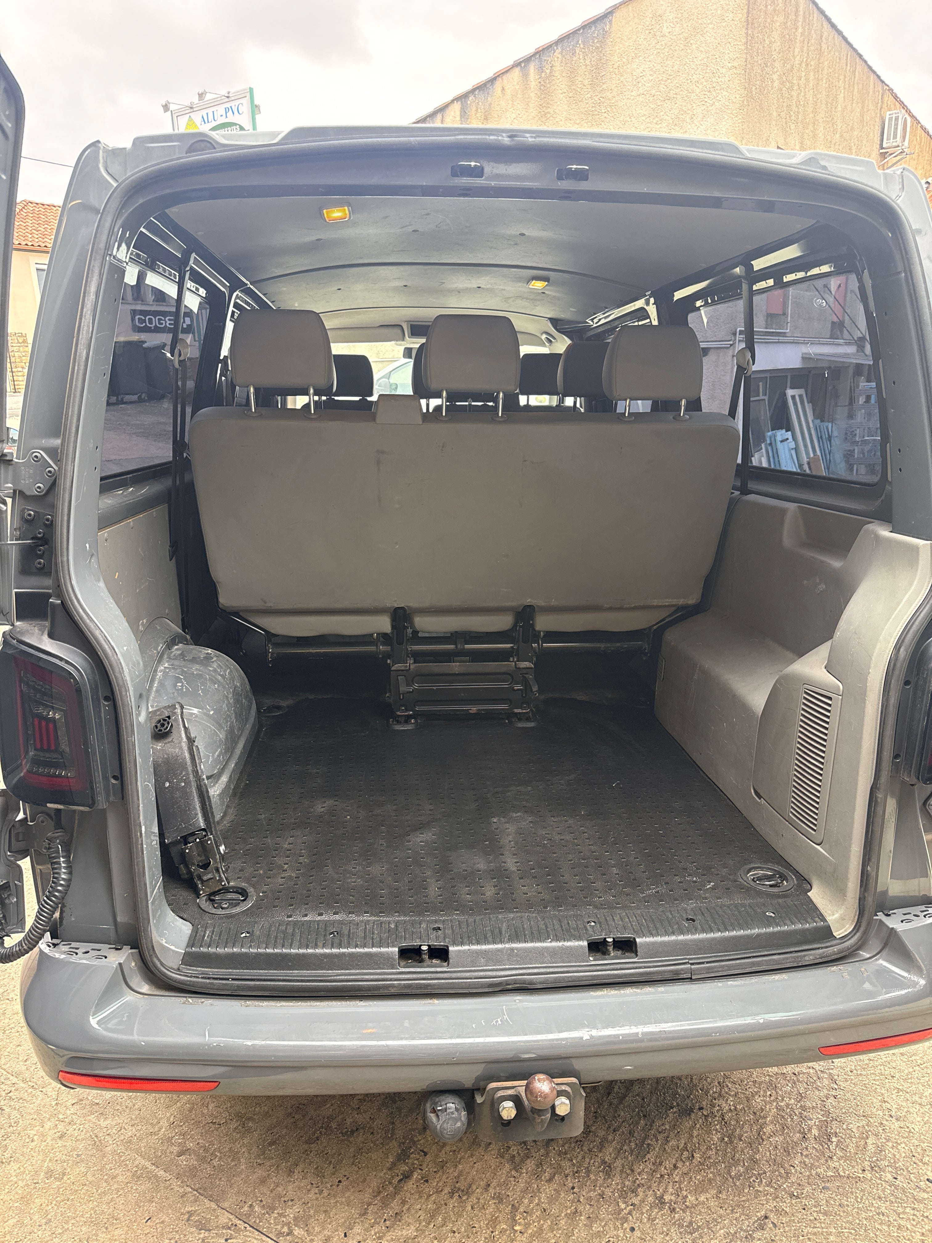 Volkswagen Transporter Combi avec Audio Bluetooth