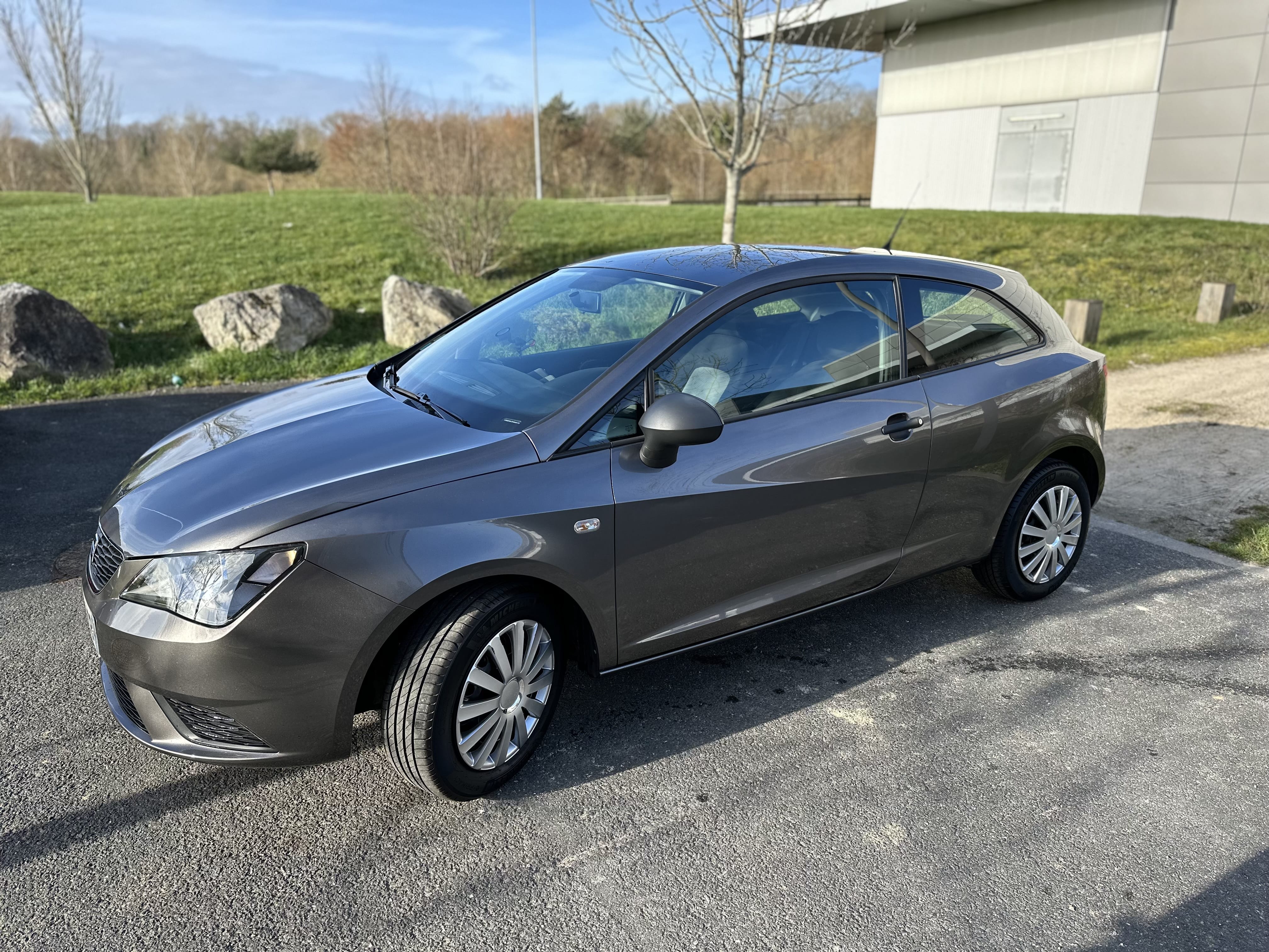 Seat Ibiza avec Régulateur de vitesse