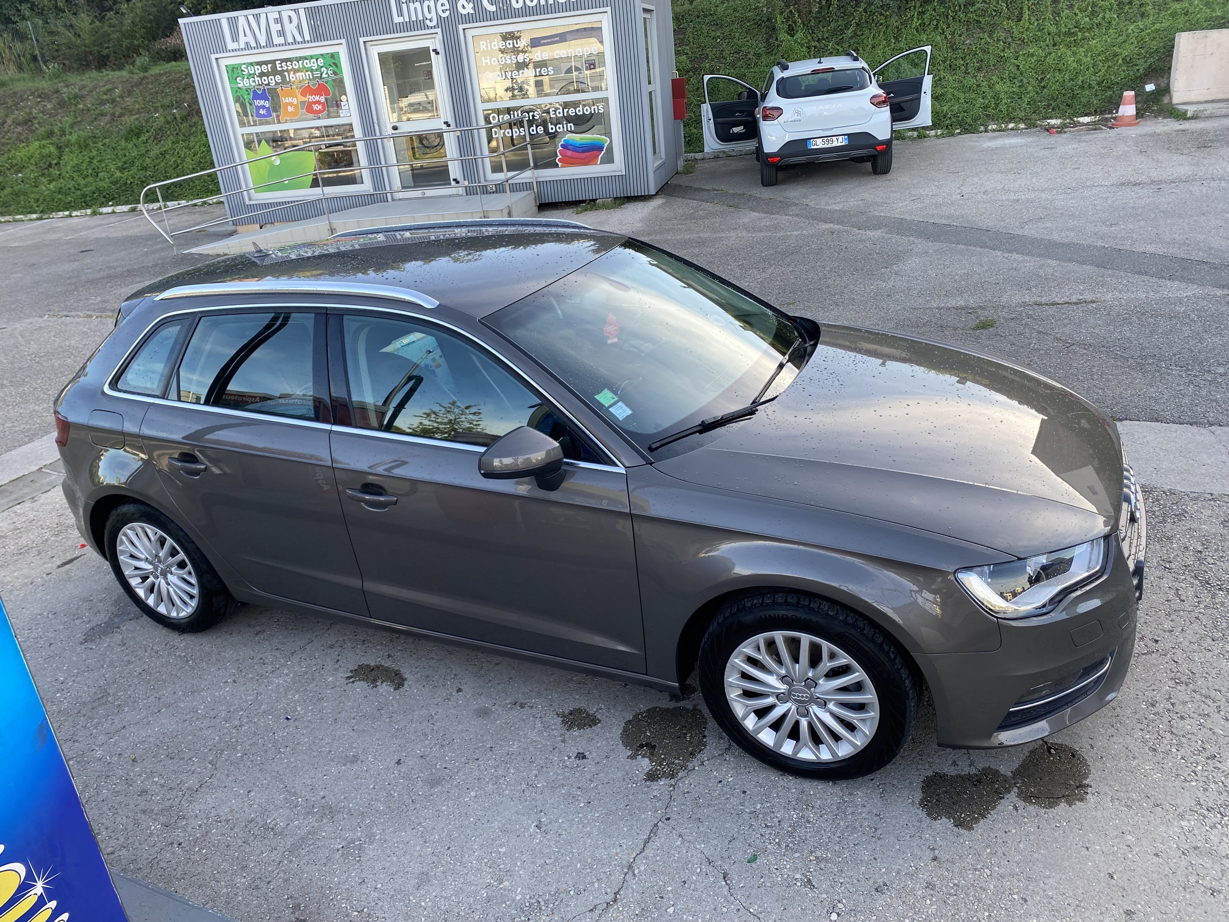 Audi A3 Sportback avec Climatisation