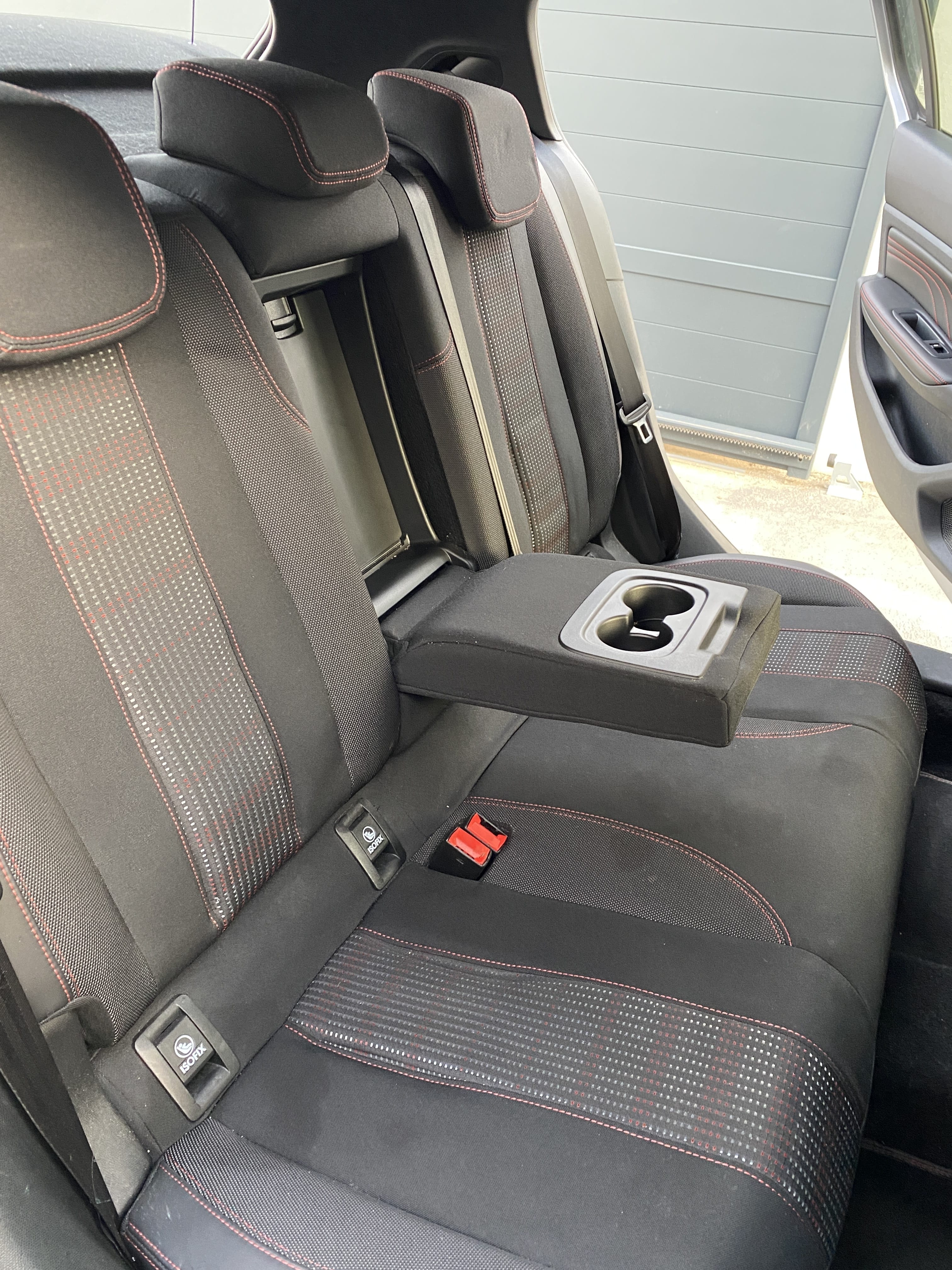 Peugeot 308 1.2L PureTech 130ch avec Audio Bluetooth