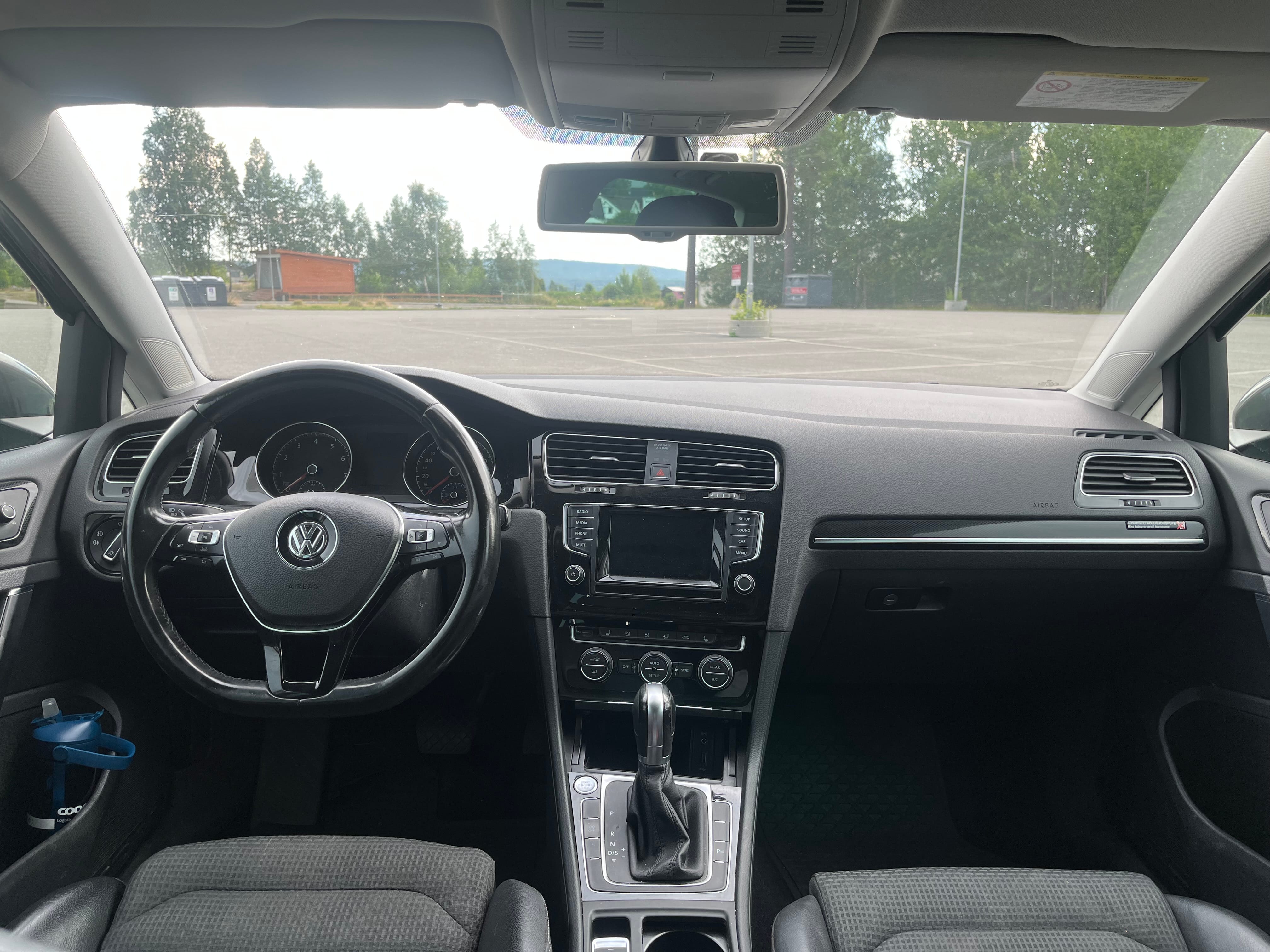 Volkswagen Golf med Bluetooth audio