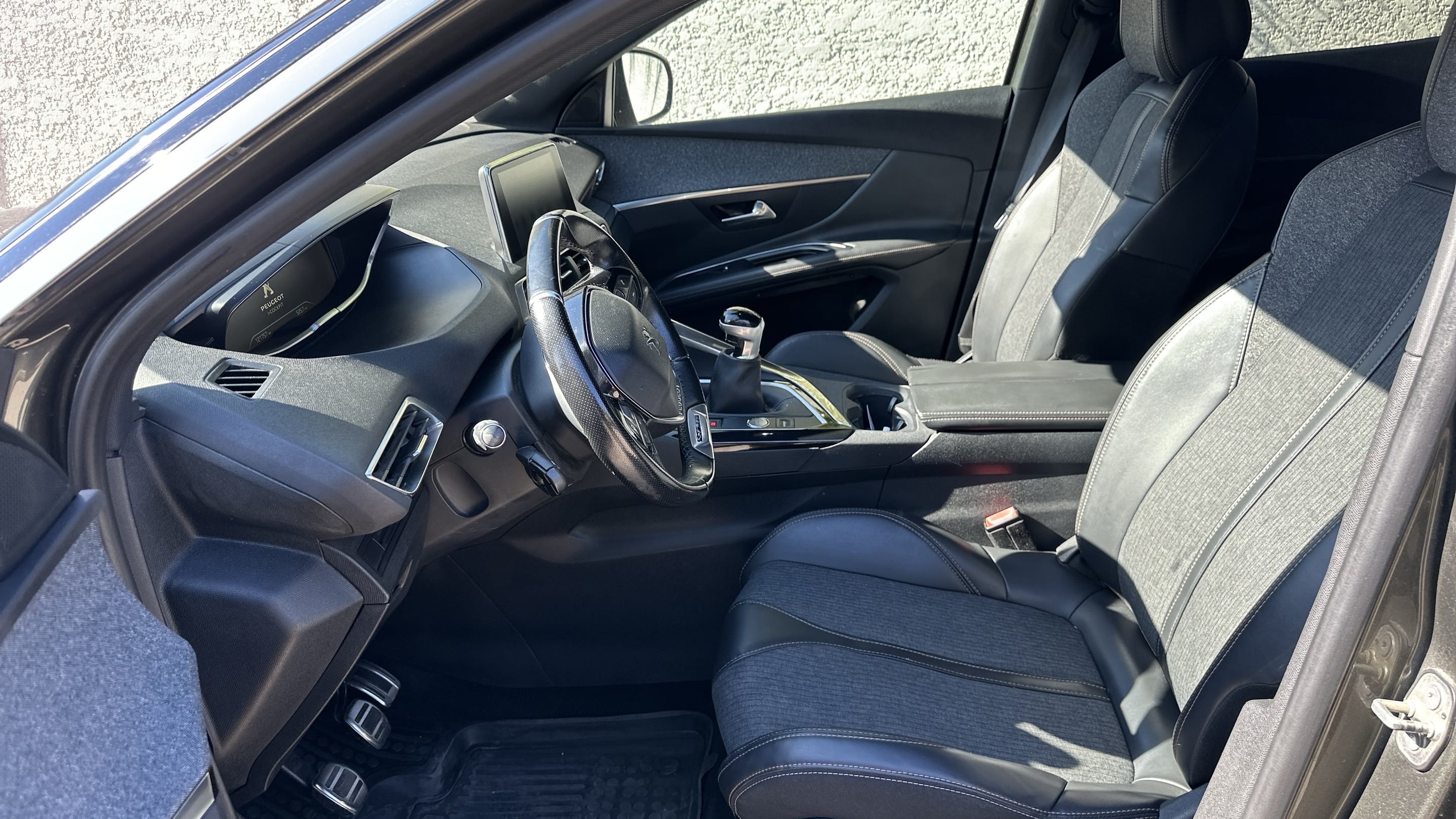 Peugeot 3008 avec GPS