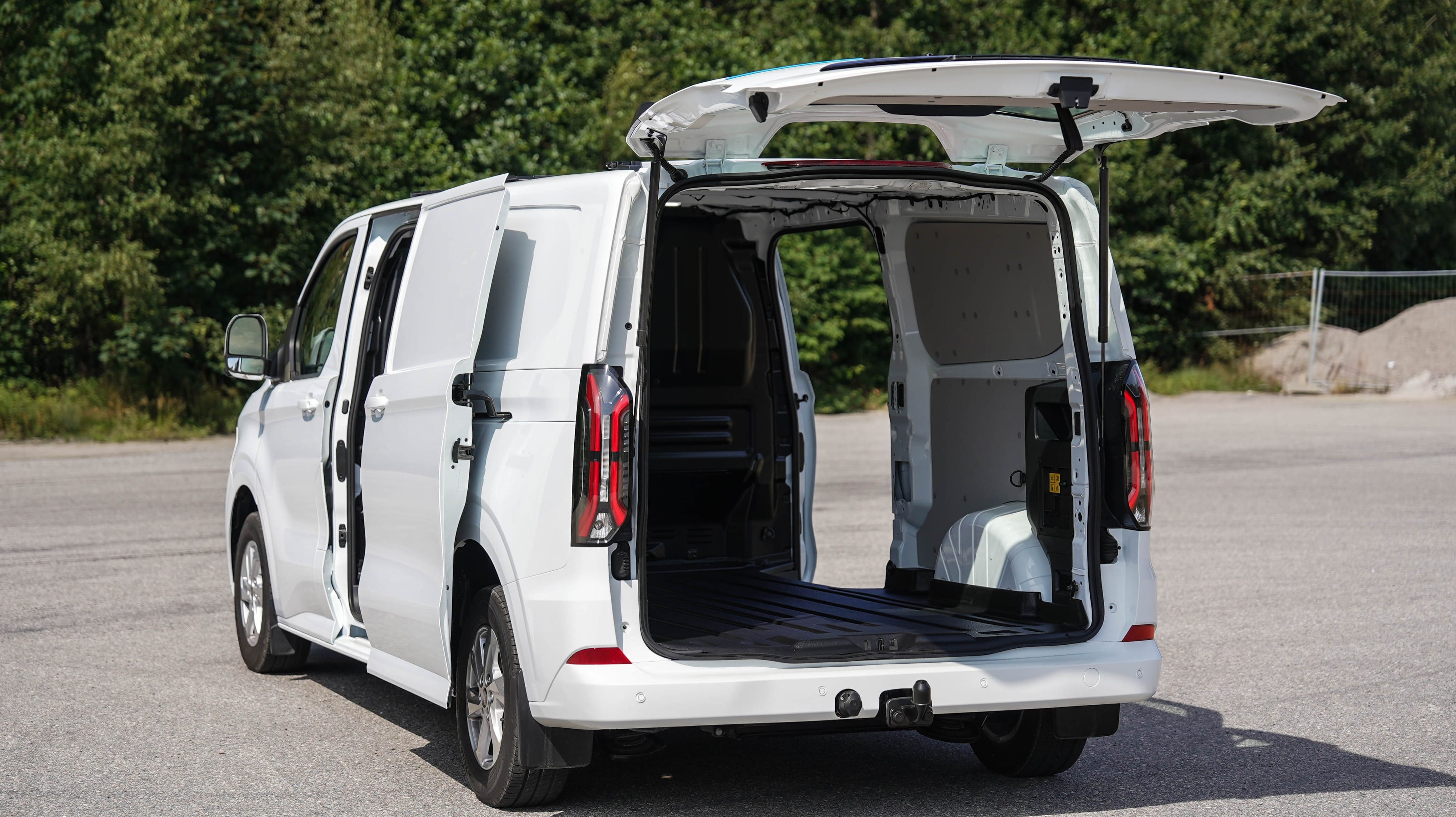 Ford Transit Custom Varebil med Lydinngang