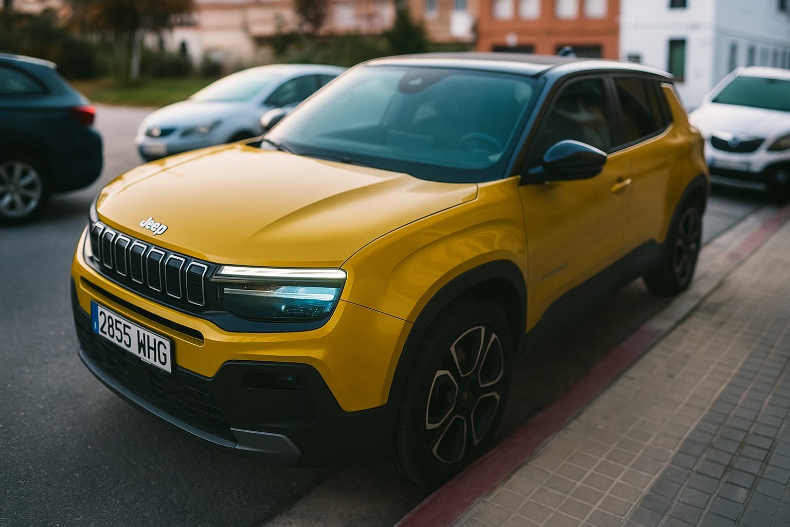 Jeep Avenger Eléctrico, 2023, Eléctrico, Automático