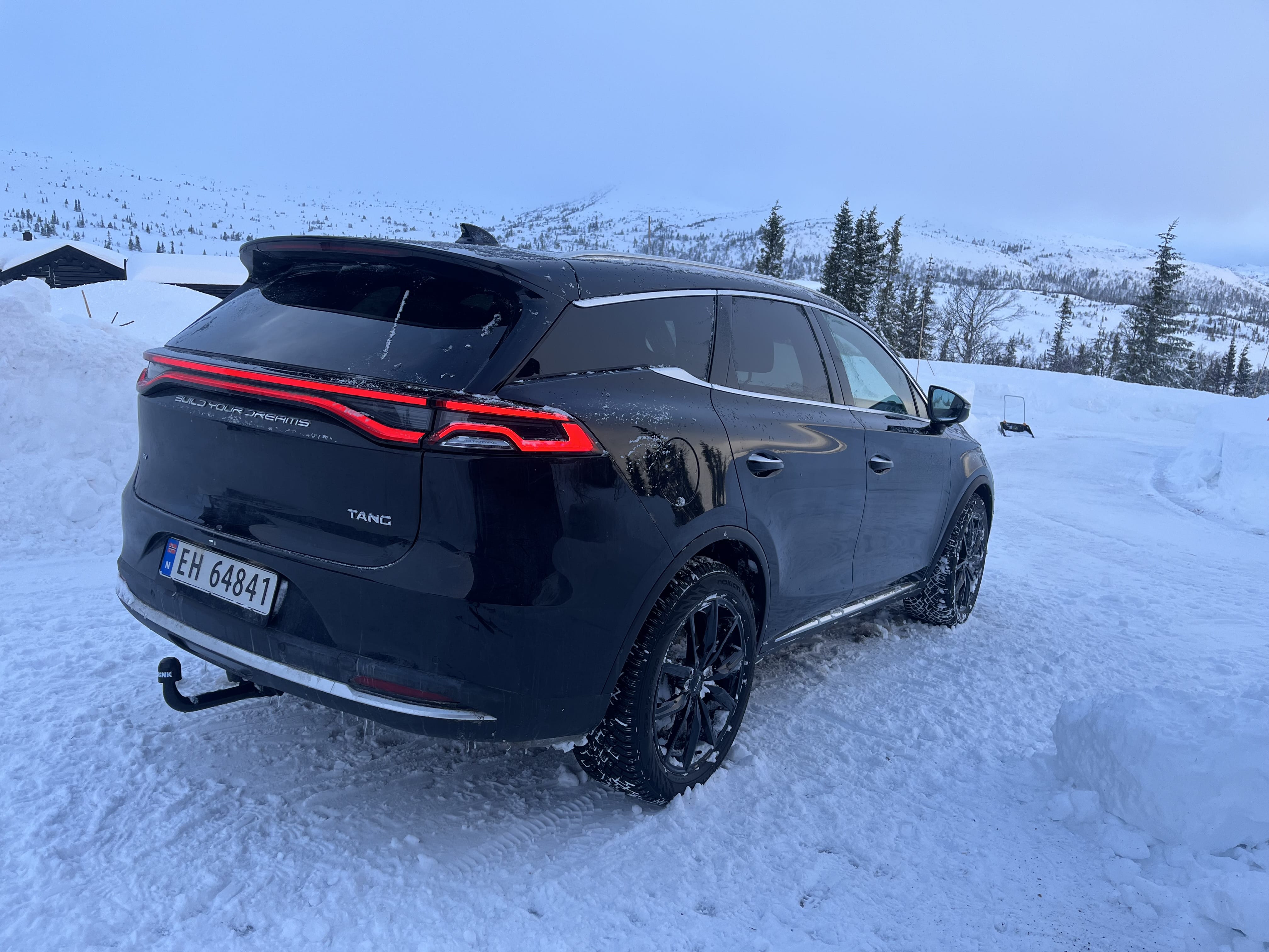 BYD Tang med GPS