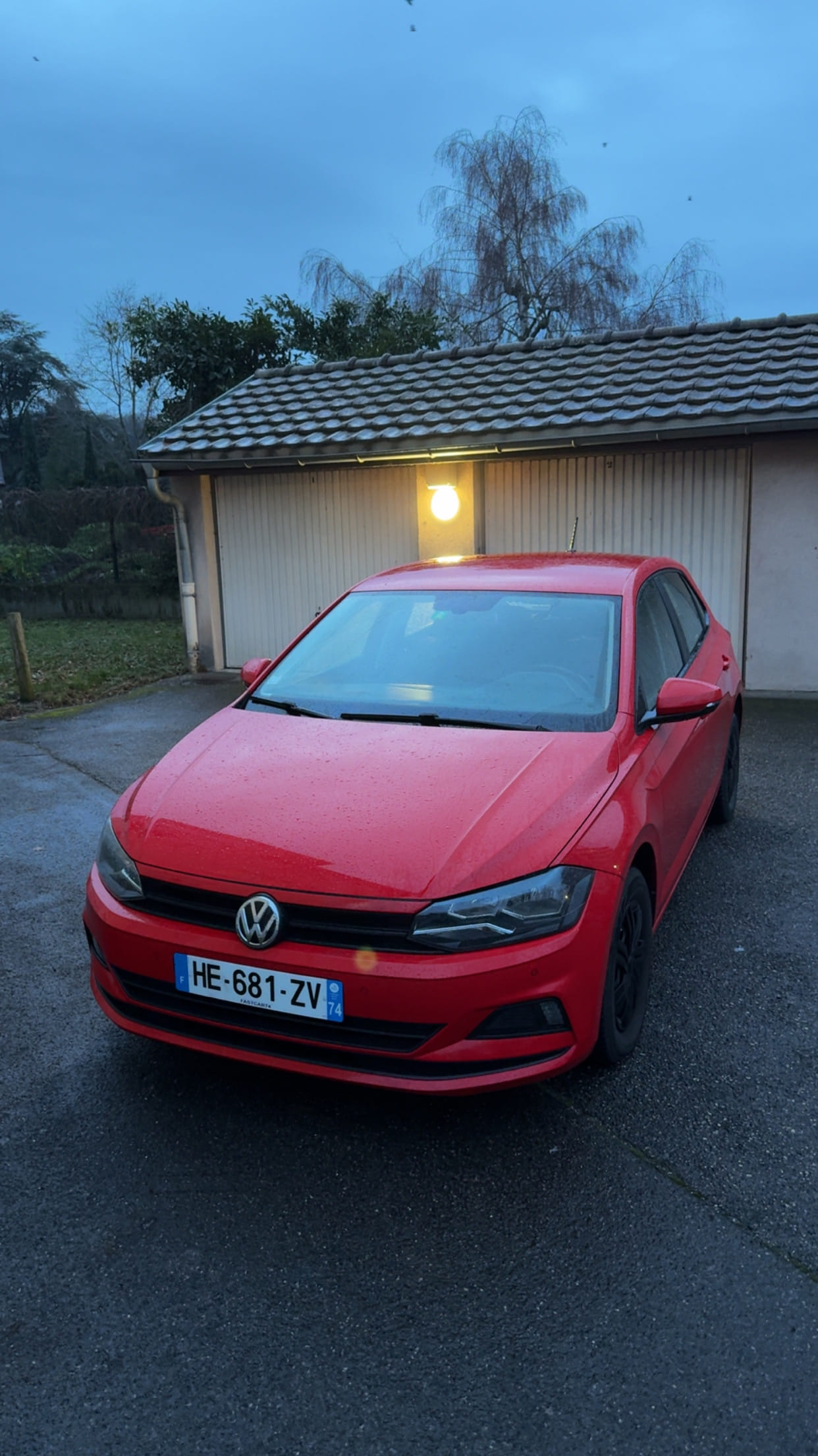 Volkswagen Polo, 2019, Essence 95
