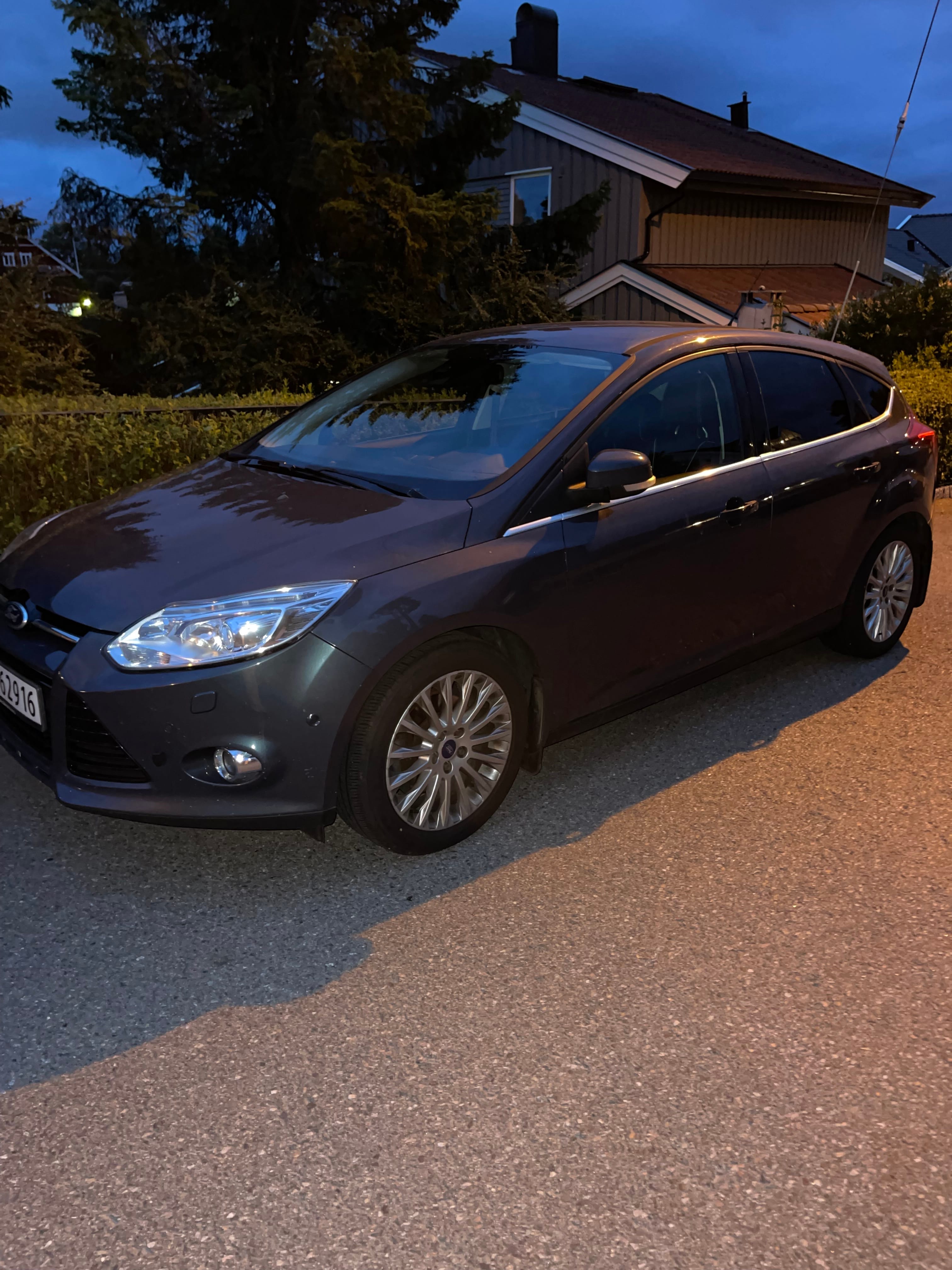 Ford Focus, 2011, Blyfri 95