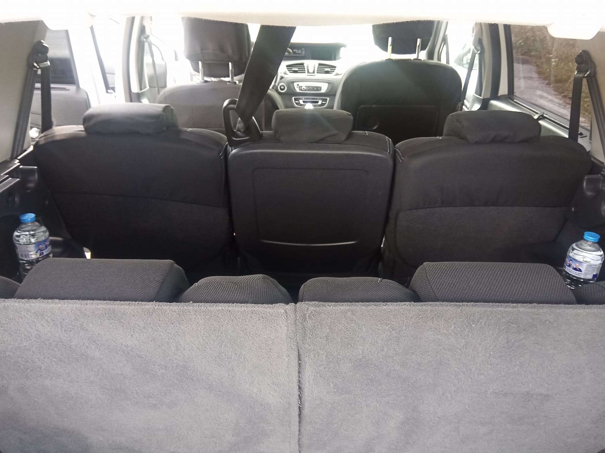 Renault Grand Scenic CLIM 1.6 DCI 130 CH (4) avec Entrée audio / iPod