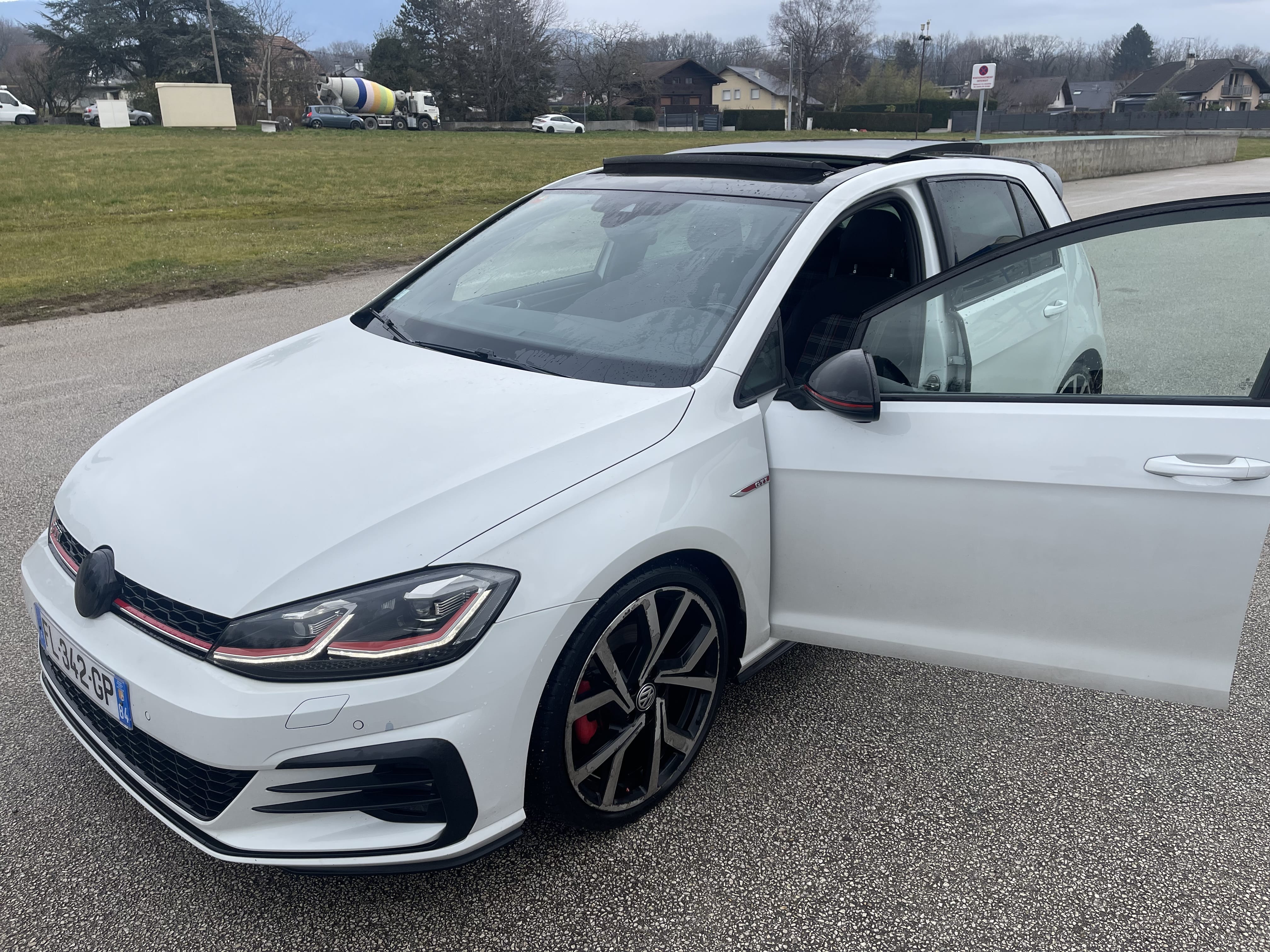 Volkswagen Golf GTI avec Climatisation