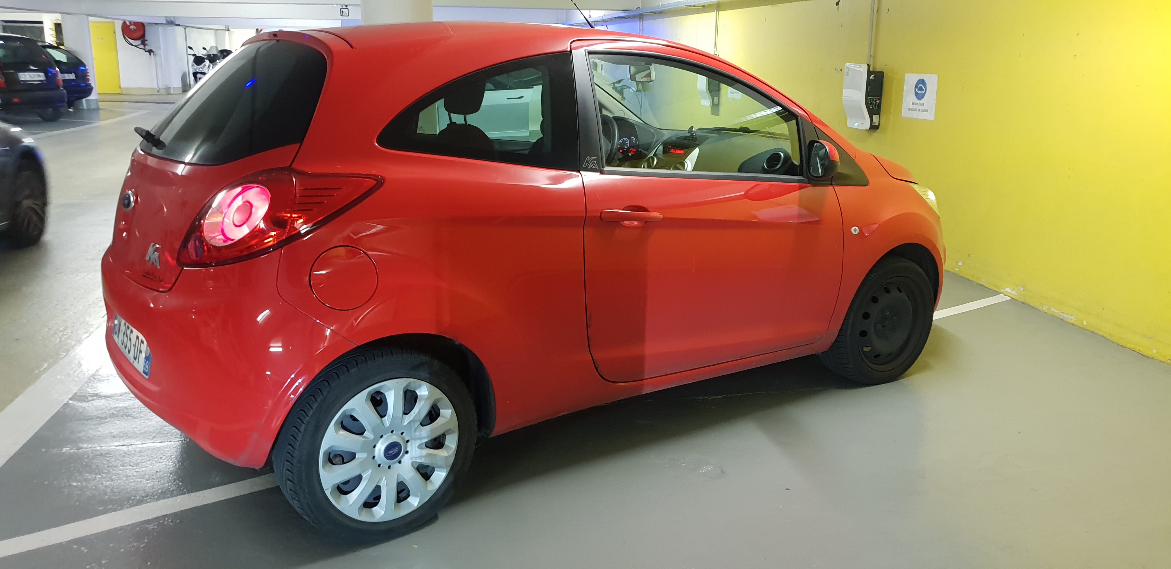 Ford Ka, 2015, Essence 95