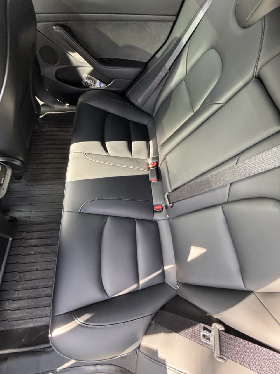 Tesla Model 3 avec Régulateur de vitesse