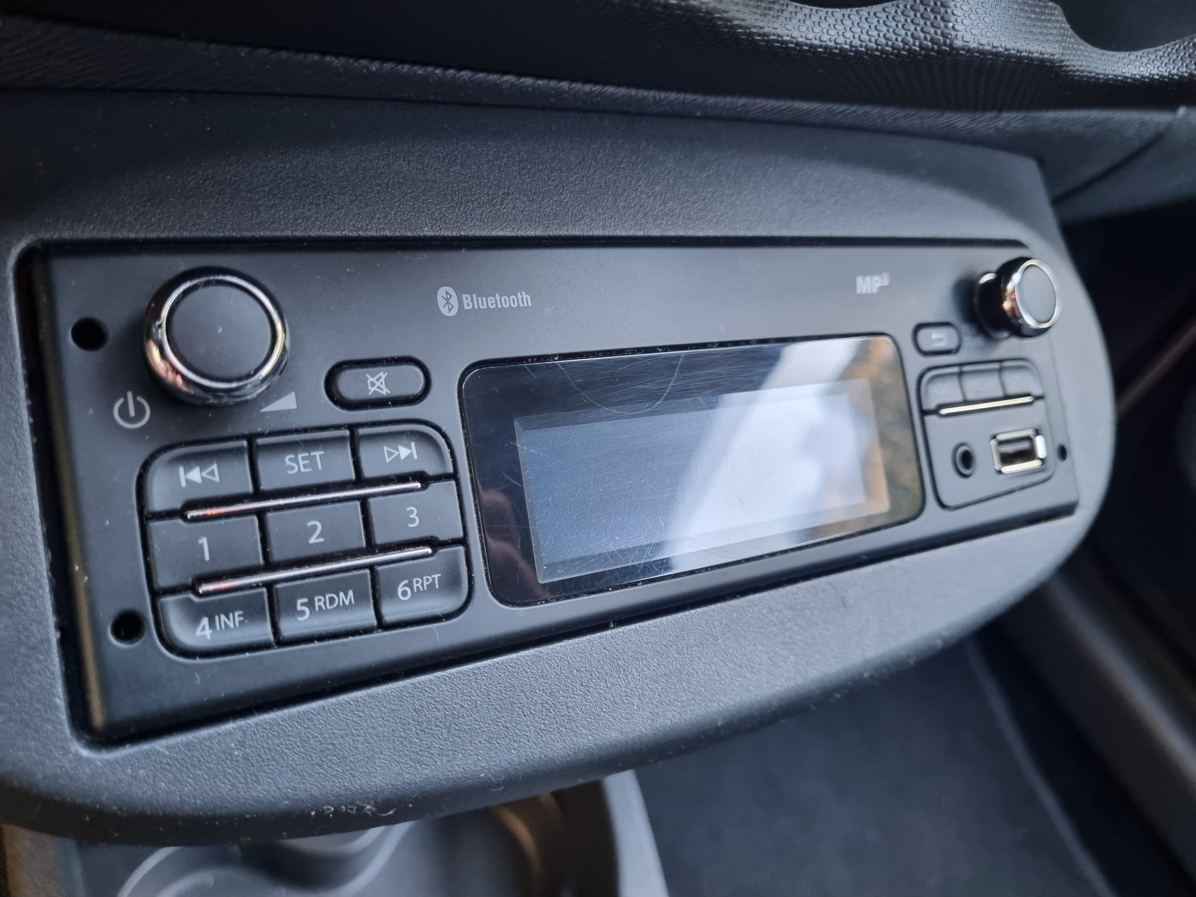 Renault Twingo II Clim, Bluetooth, USB, super 95, with USB charging ports