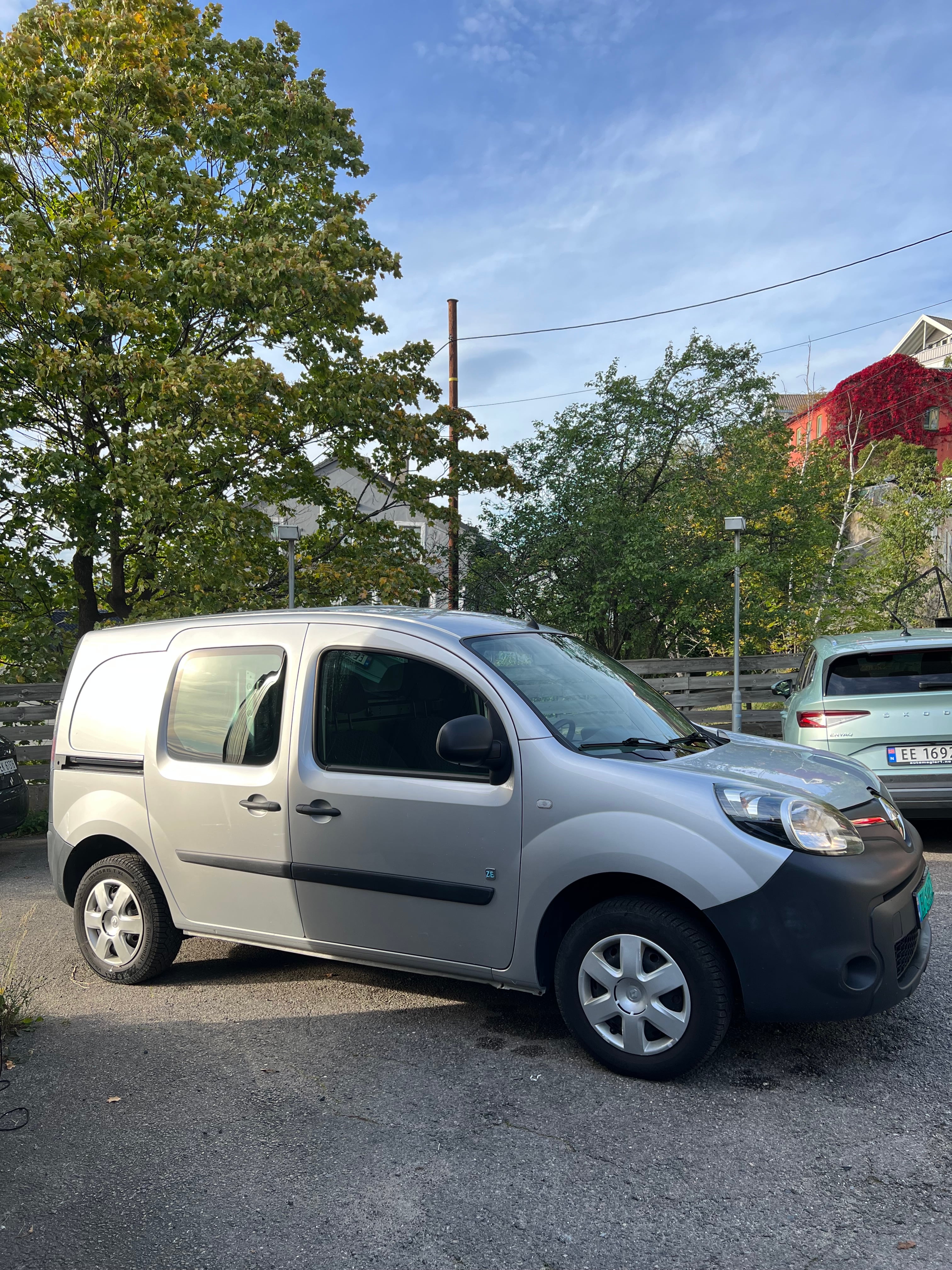 Renault Kangoo Express ZE med GPS