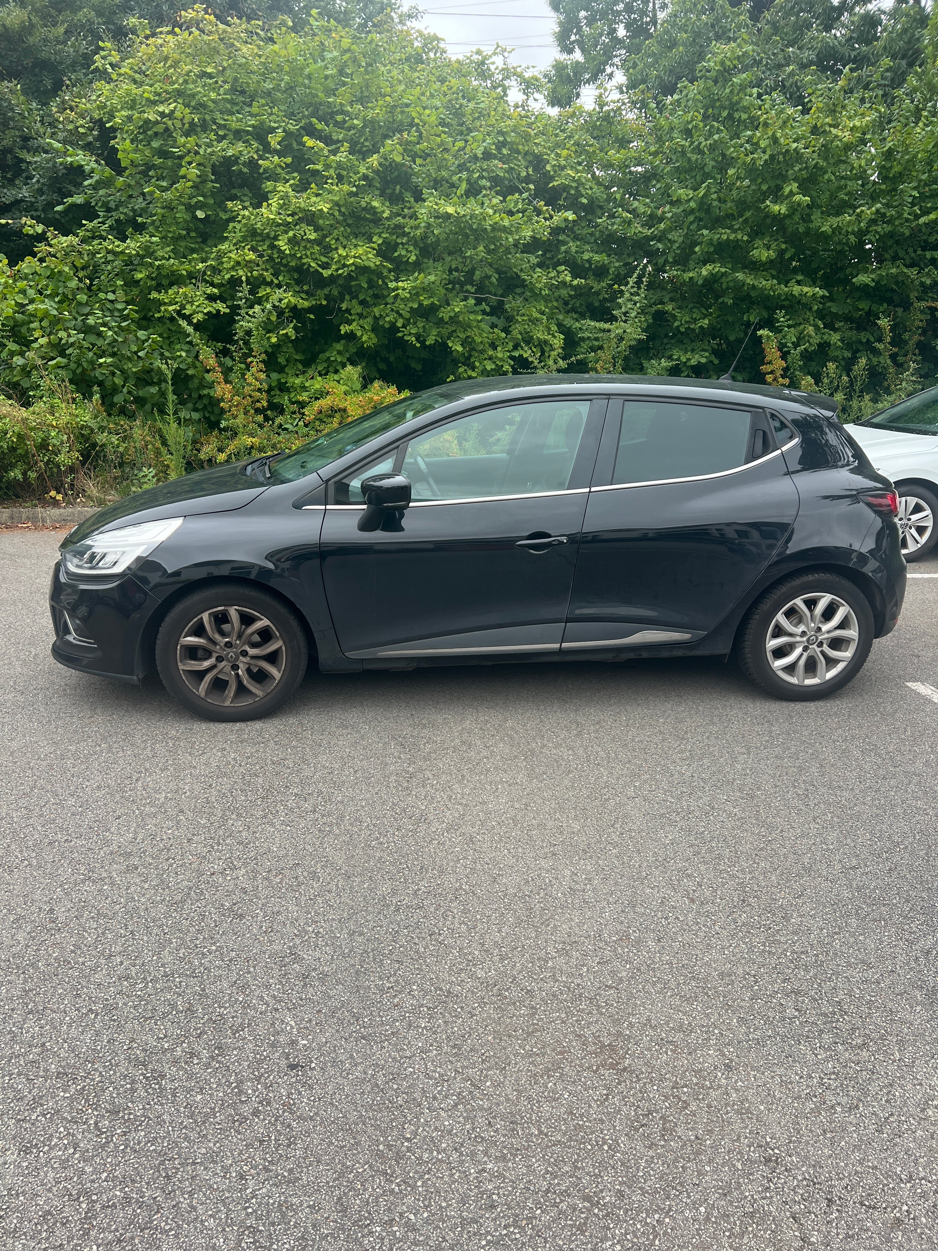 Renault Clio avec Climatisation