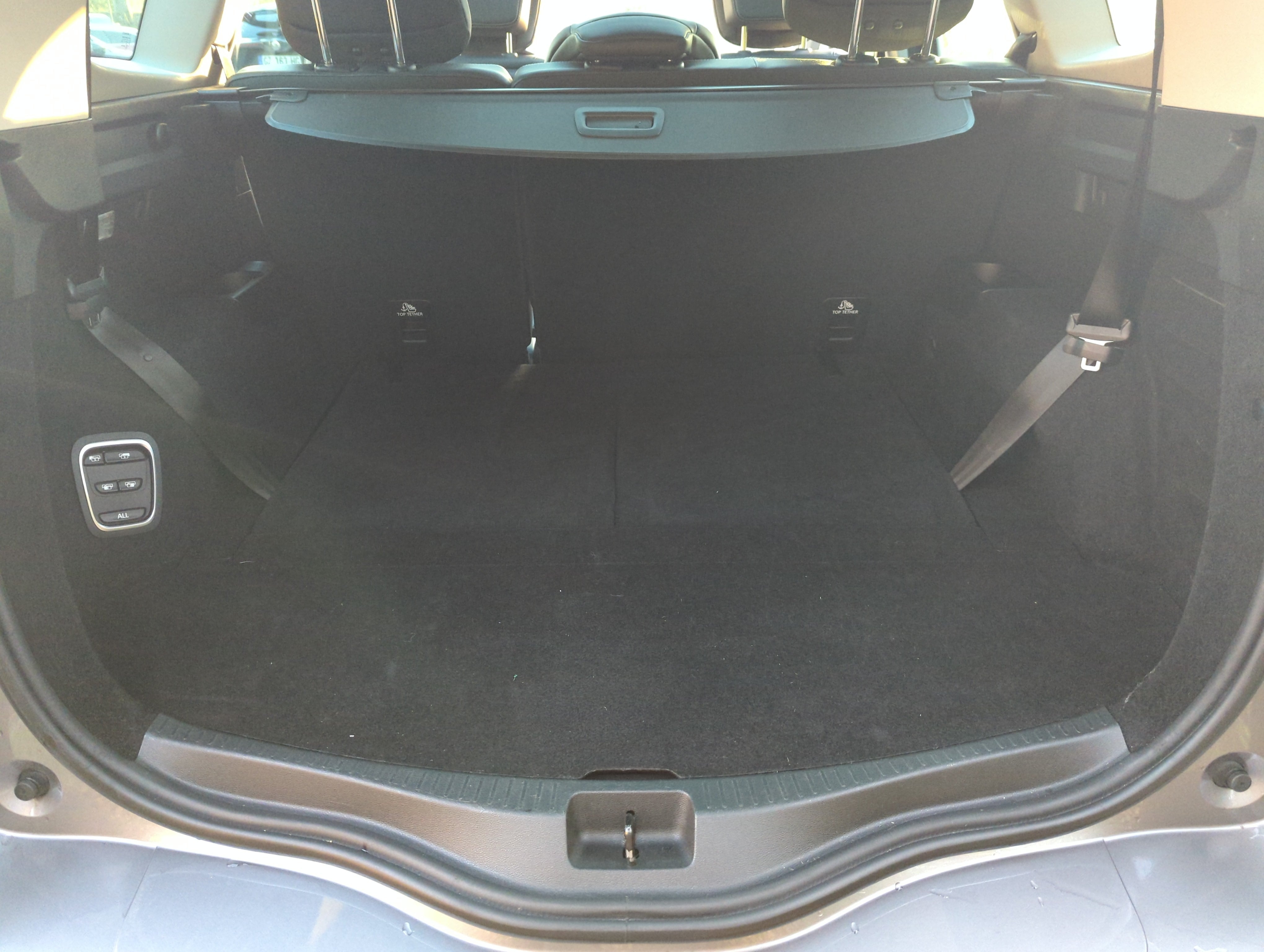 Renault Grand Scenic IV INTENS, 7 places 1.6l DCI 160 CH Boîte Auto EDC avec Android Auto
