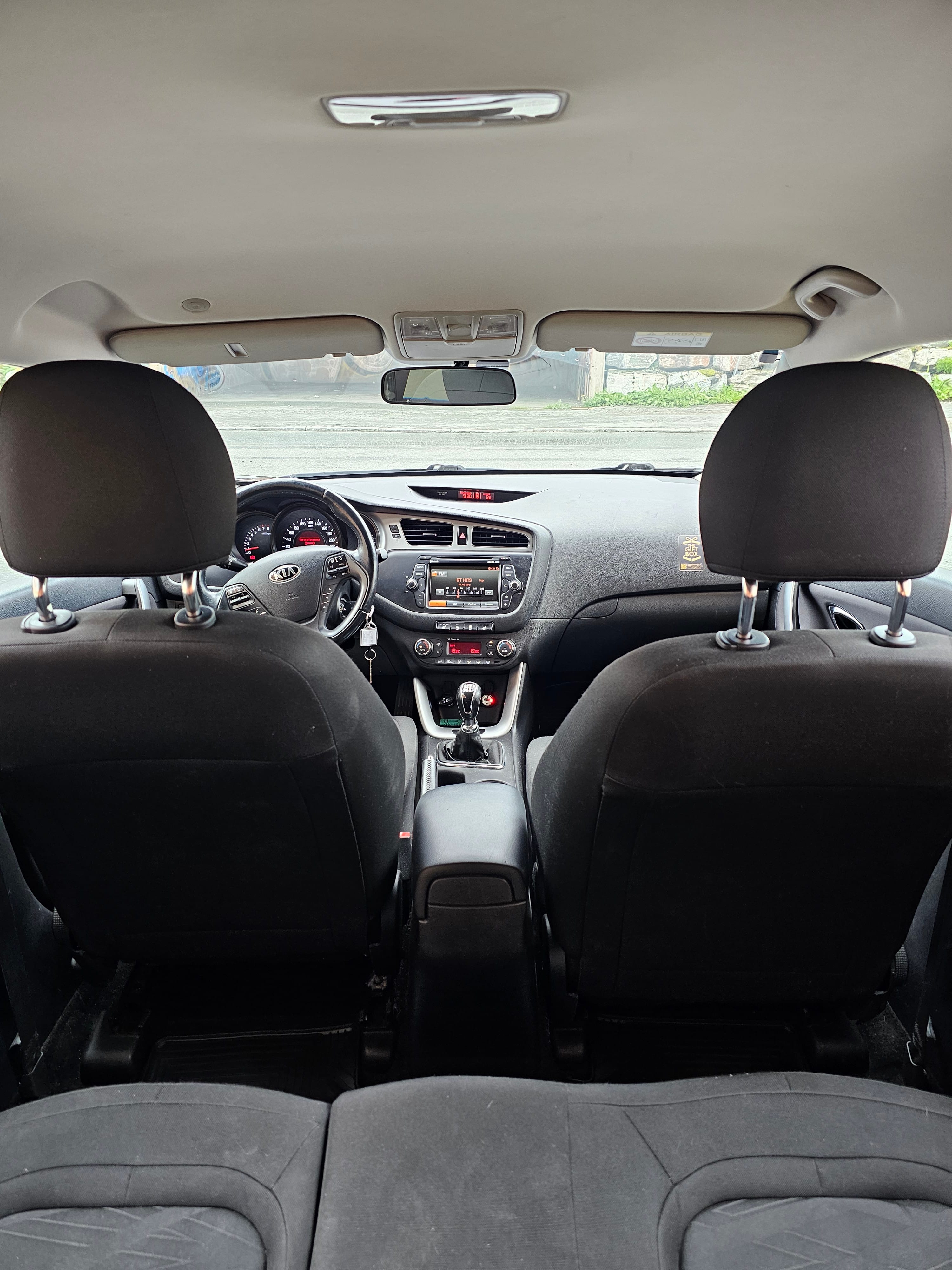 Kia Cee'd SW med Lydinngang