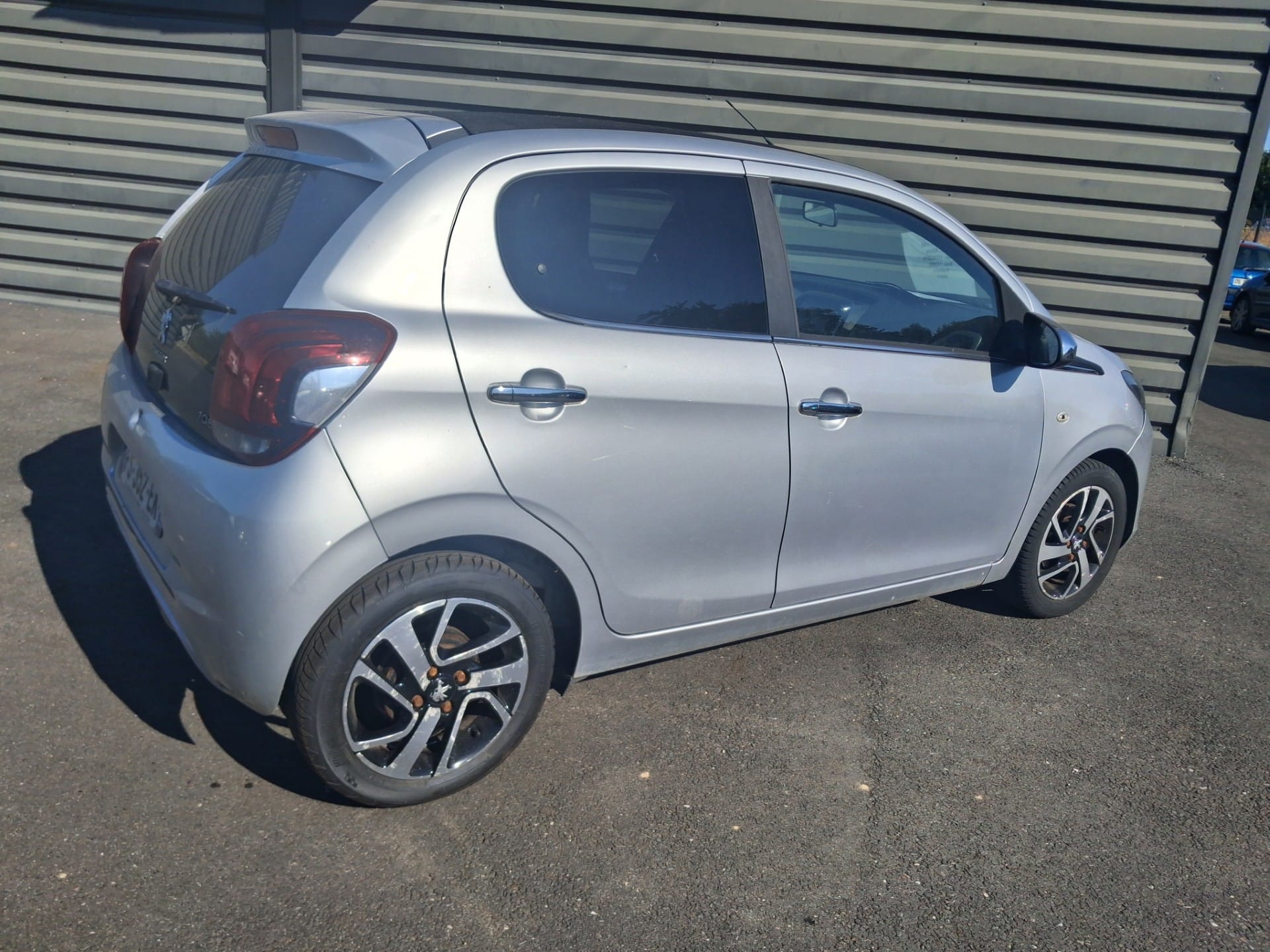 Peugeot 108, 2016, Essence 95